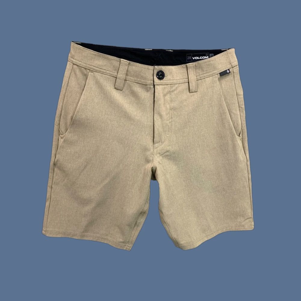 Volcom **Volcom Mens Size 28 Chino Shorts Tan** User: **Volcom Mens 28 Chino Shorts Tan** Size US 28 / EU 44 - 1 Thumbnail