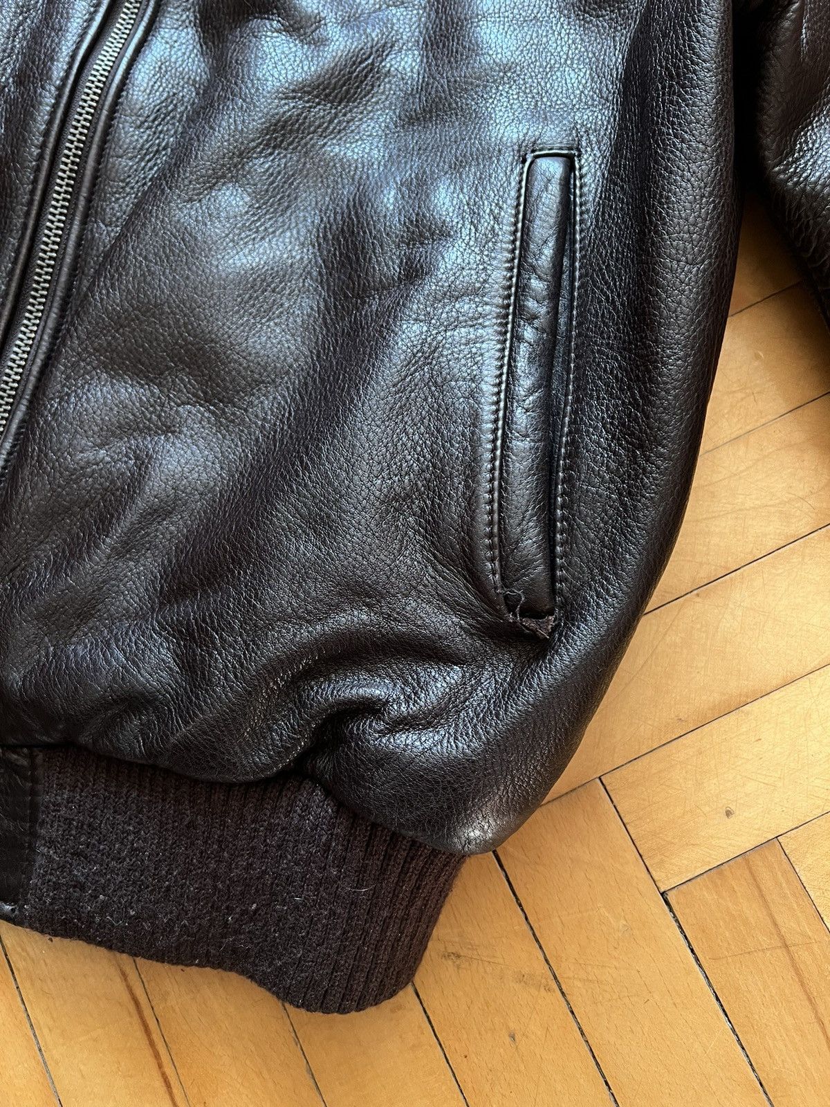 Vintage Vintage Leather Flight Pilot Bomber Jacket Avirex style Size US XL / EU 56 / 4 - 8 Thumbnail