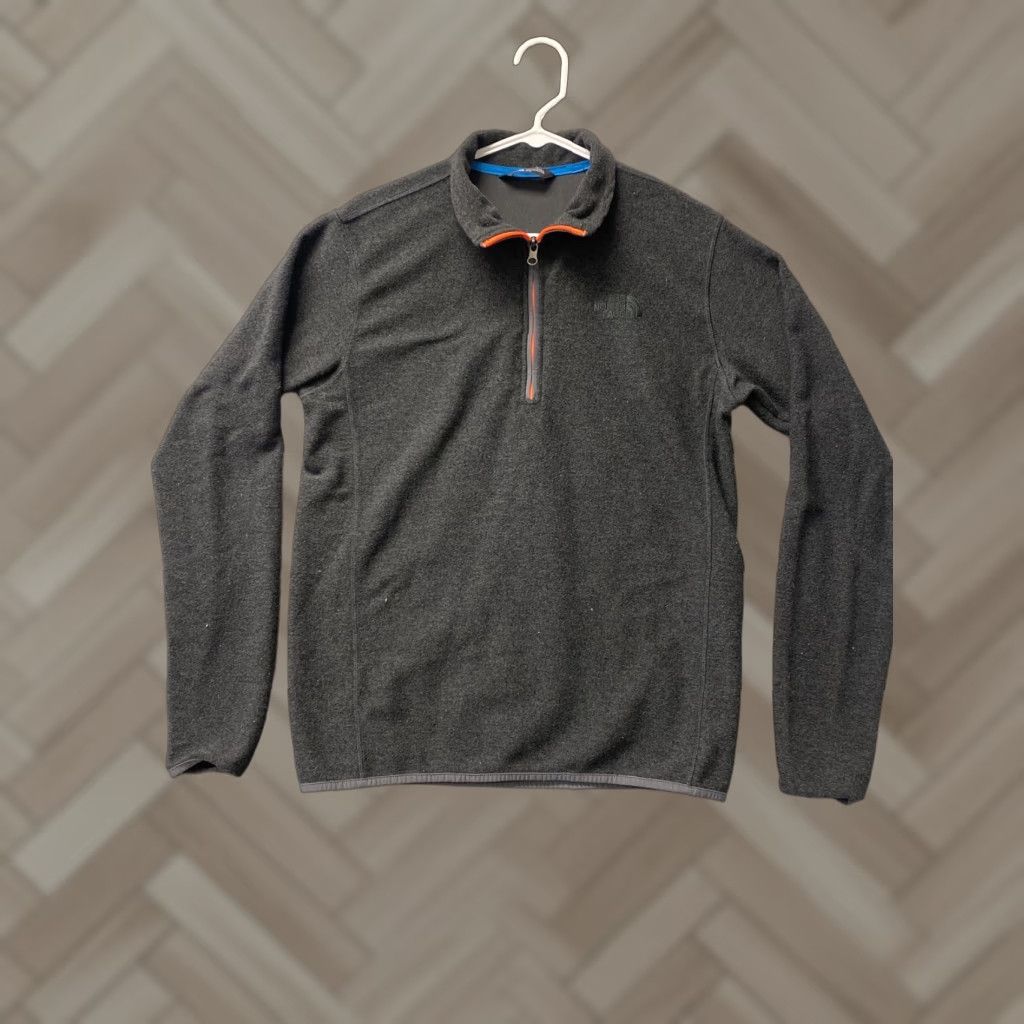The North Face The North Face Sweater Men M Gray 1/4 Zip Lightweight Casual Knit Pullover /95-57 Size US M / EU 48-50 / 2 - 1 Thumbnail