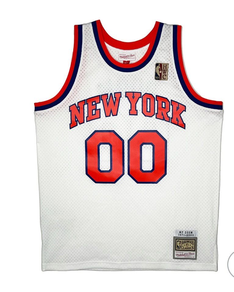 Mitchell & Ness Gas Drawls MF Doom Mitchell & Ness white NY Knicks jersey Size US L / EU 52-54 / 3 - 1 Thumbnail
