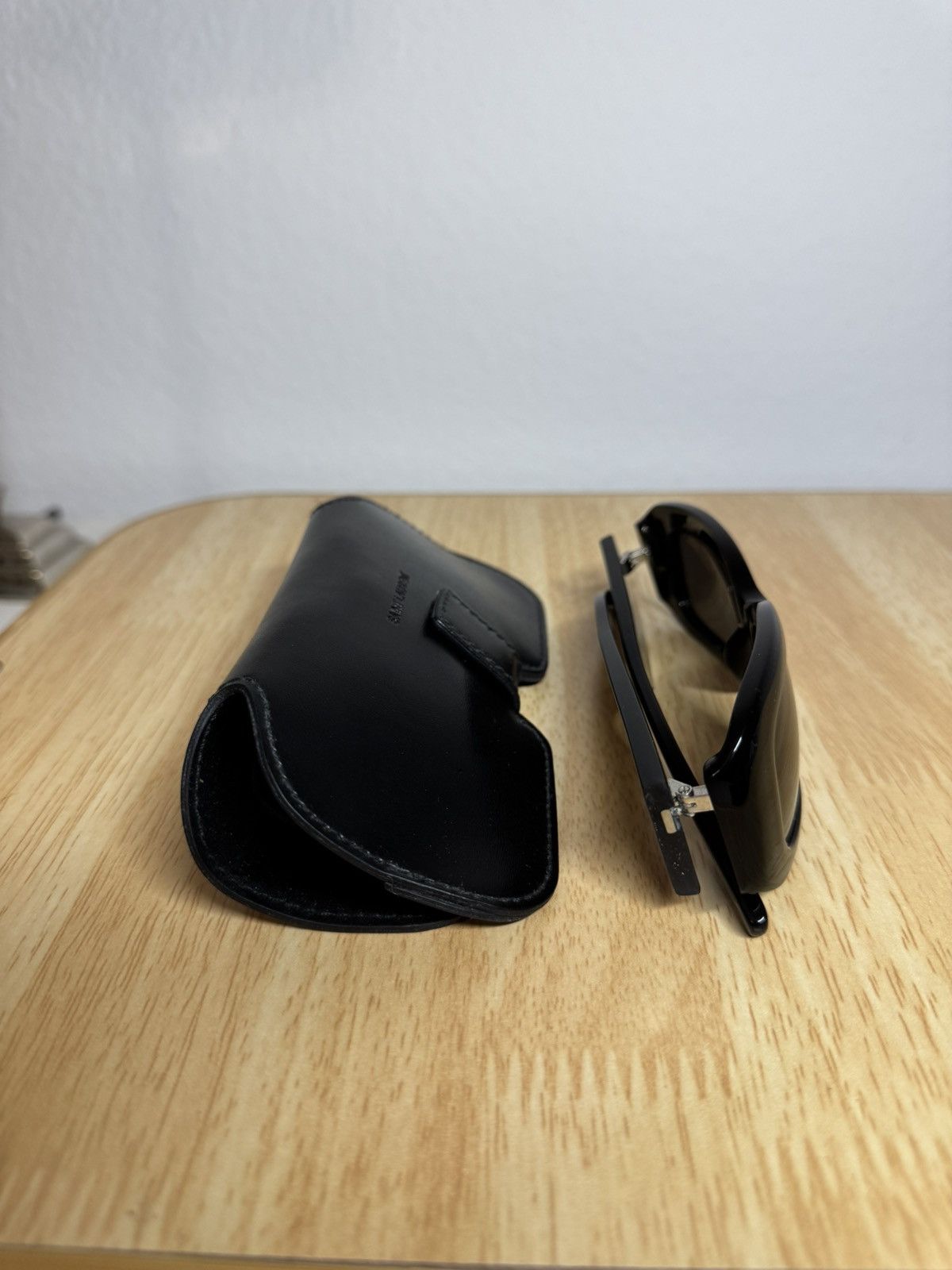 Saint Laurent Paris Saint Laurent SL 418 Black/Dark Women Sunglasses Size ONE SIZE - 7 Thumbnail