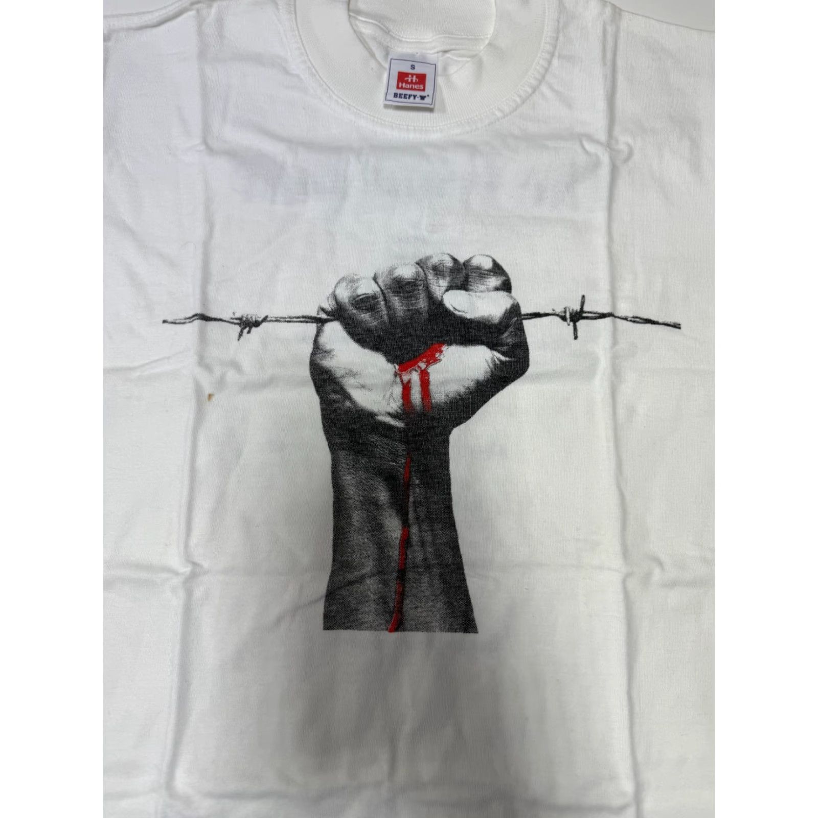 Hanes VINTAGE Hanes 1978 Front Line Reggae T-Shirt Unisex Adult Small White Promotional Collectible Size US S / EU 44-46 / 1 - 2 Thumbnail