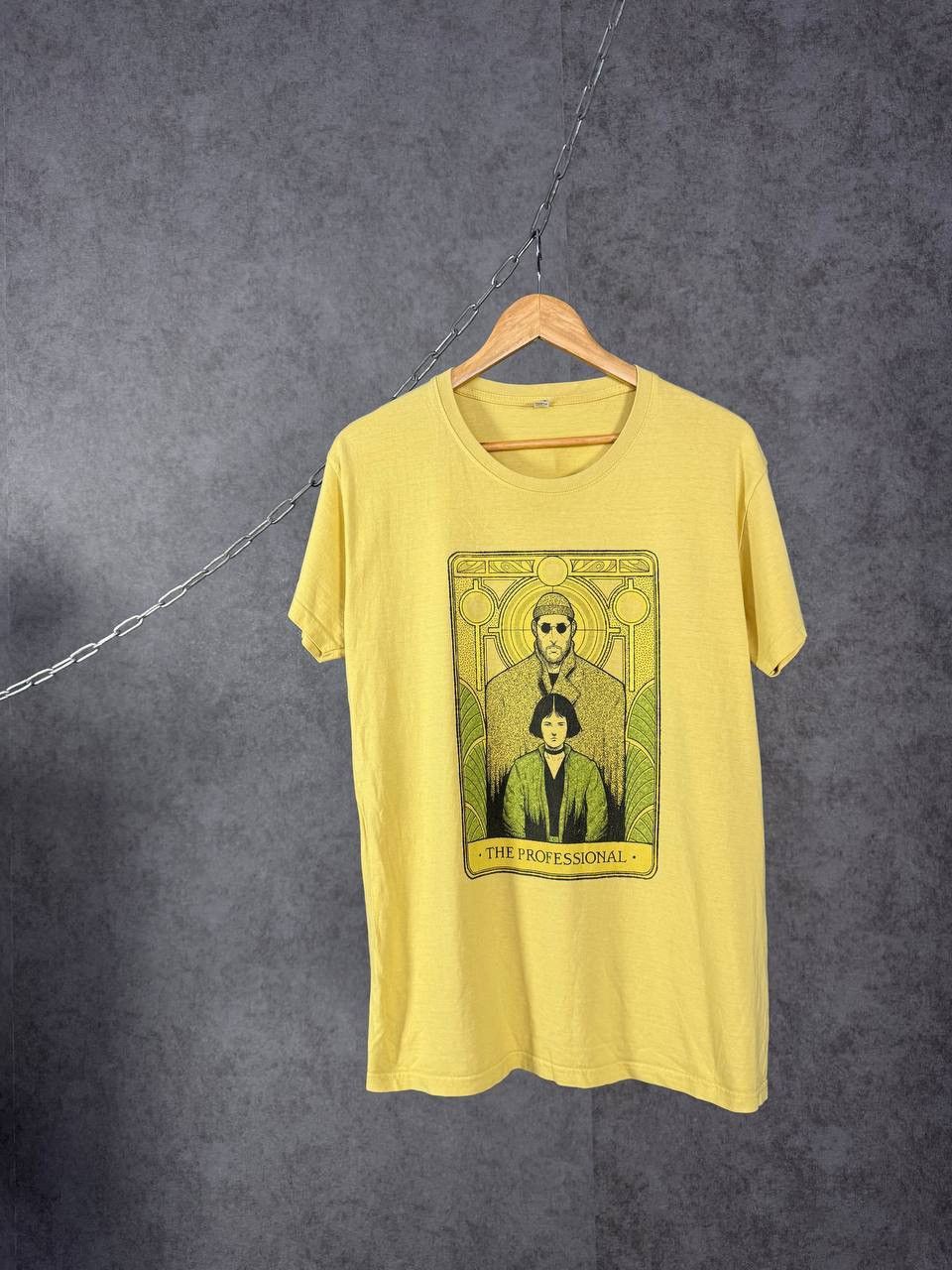 Other Leon The Professional cult movie tee Size US L / EU 52-54 / 3 - 1 Thumbnail