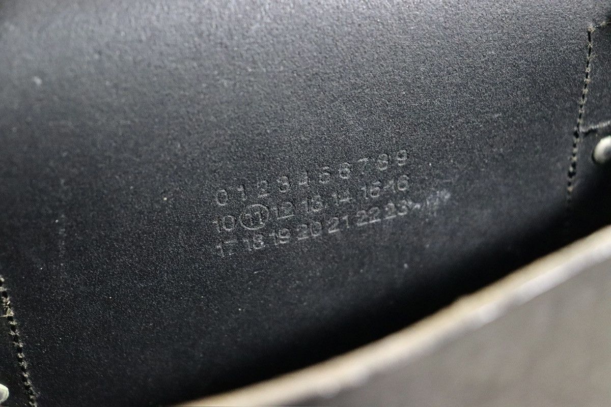 Maison Margiela Maison Martin Margiela “Archive” Leather Shoulder Bag Size ONE SIZE - 10 Thumbnail