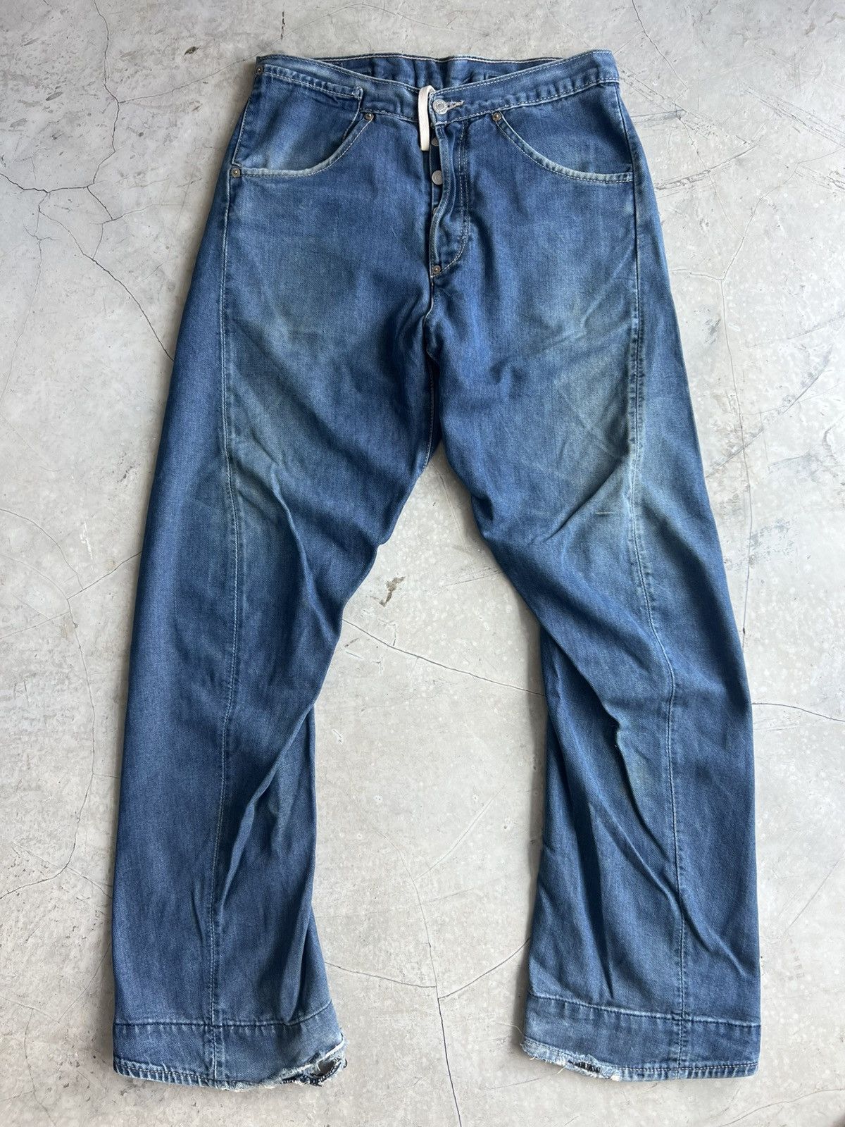 Levi's Levis Engineered Twisted Jeans Buckle Back Actual 32x33 Size US 32 / EU 48 - 2 Thumbnail