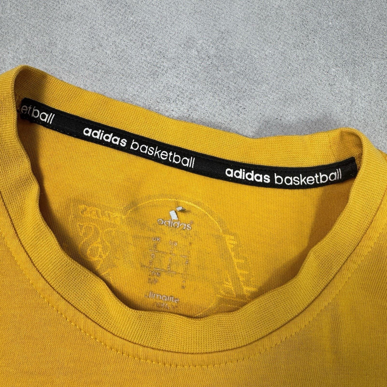 Adidas Adidas Lakers Black Mamba Yellow T Shirt Size S Size US S / EU 44-46 / 1 - 4 Thumbnail