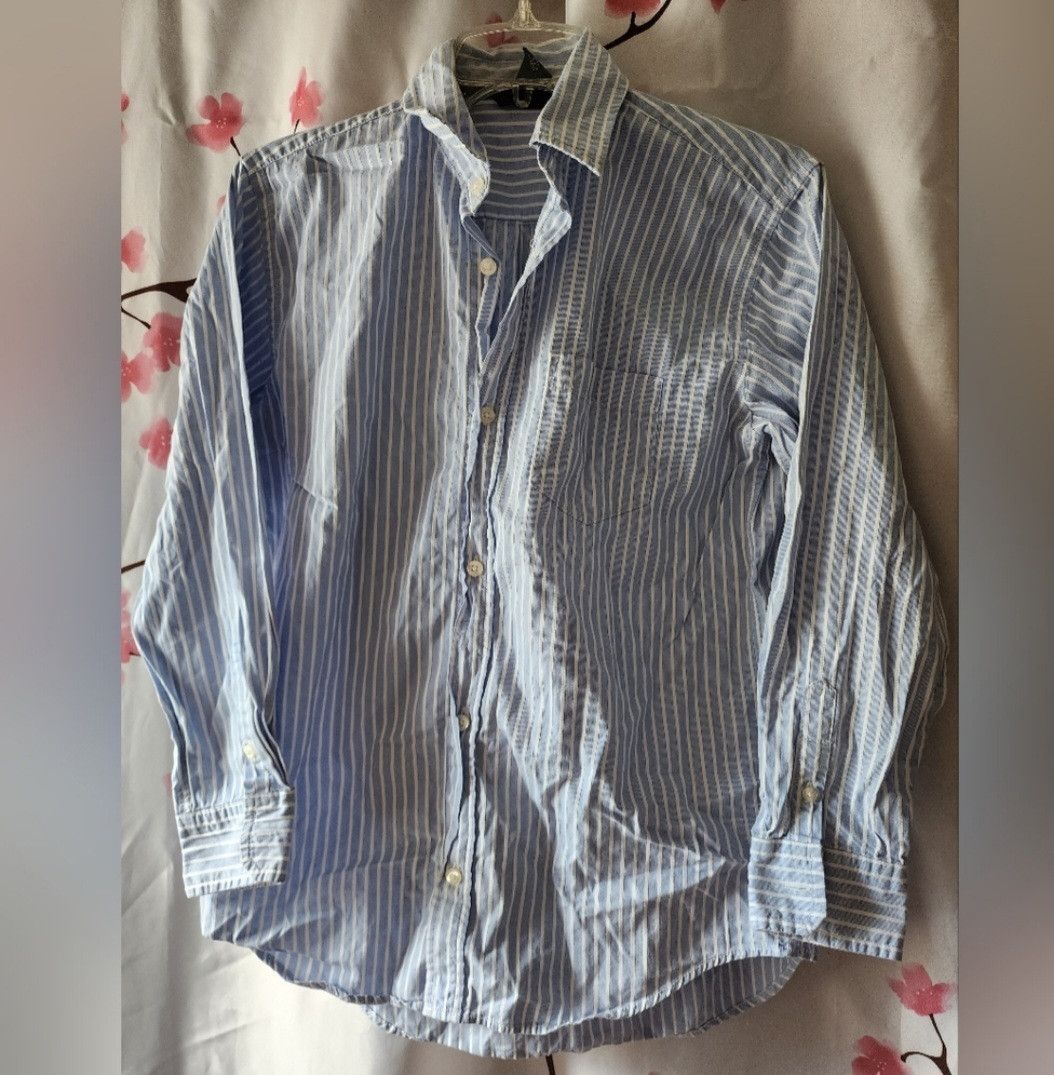 Gap GAP Boy's Blue & White Stripe LS Dress Shirt XL (12) Size US XXS / EU 40 - 1 Thumbnail
