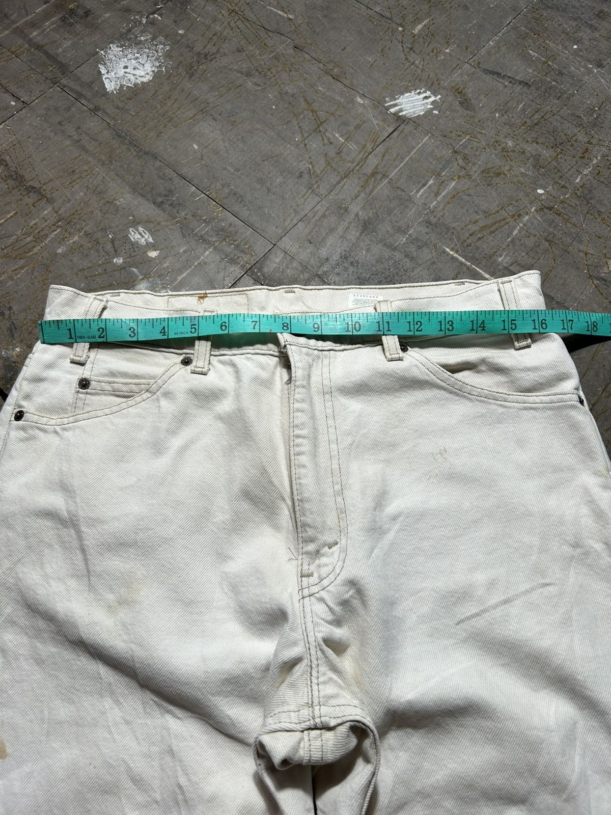 Levi's × Vintage Vintage Levi’s 550 Orange Tab Denim Jeans Size US 33 - 11 Thumbnail