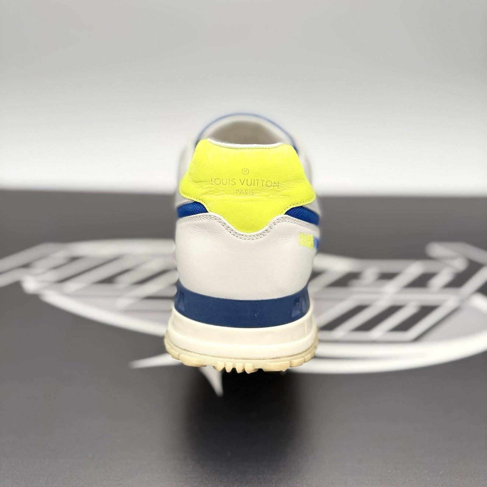 Louis Vuitton Louis Vuitton Run Away ' Eclipse Blue Gradation ' | CLEAN Size US 9 / EU 42 - 3 Thumbnail
