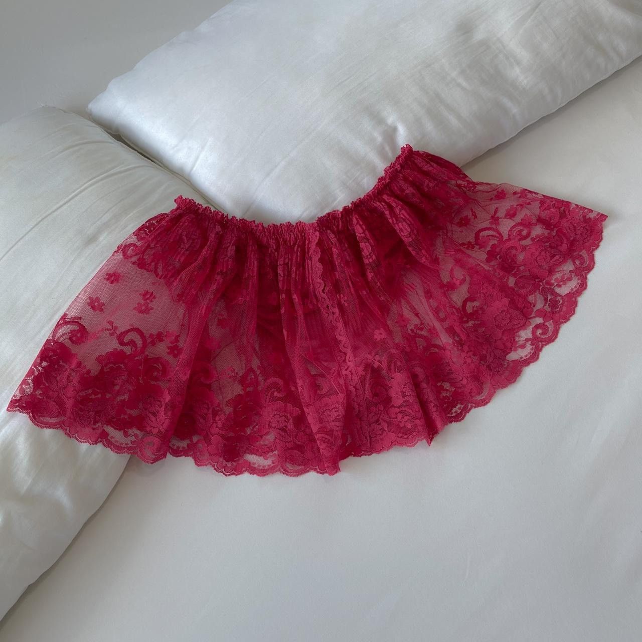 Vintage Vintage Red Lace Lingerie (M-L) Size 35" - 1 Thumbnail