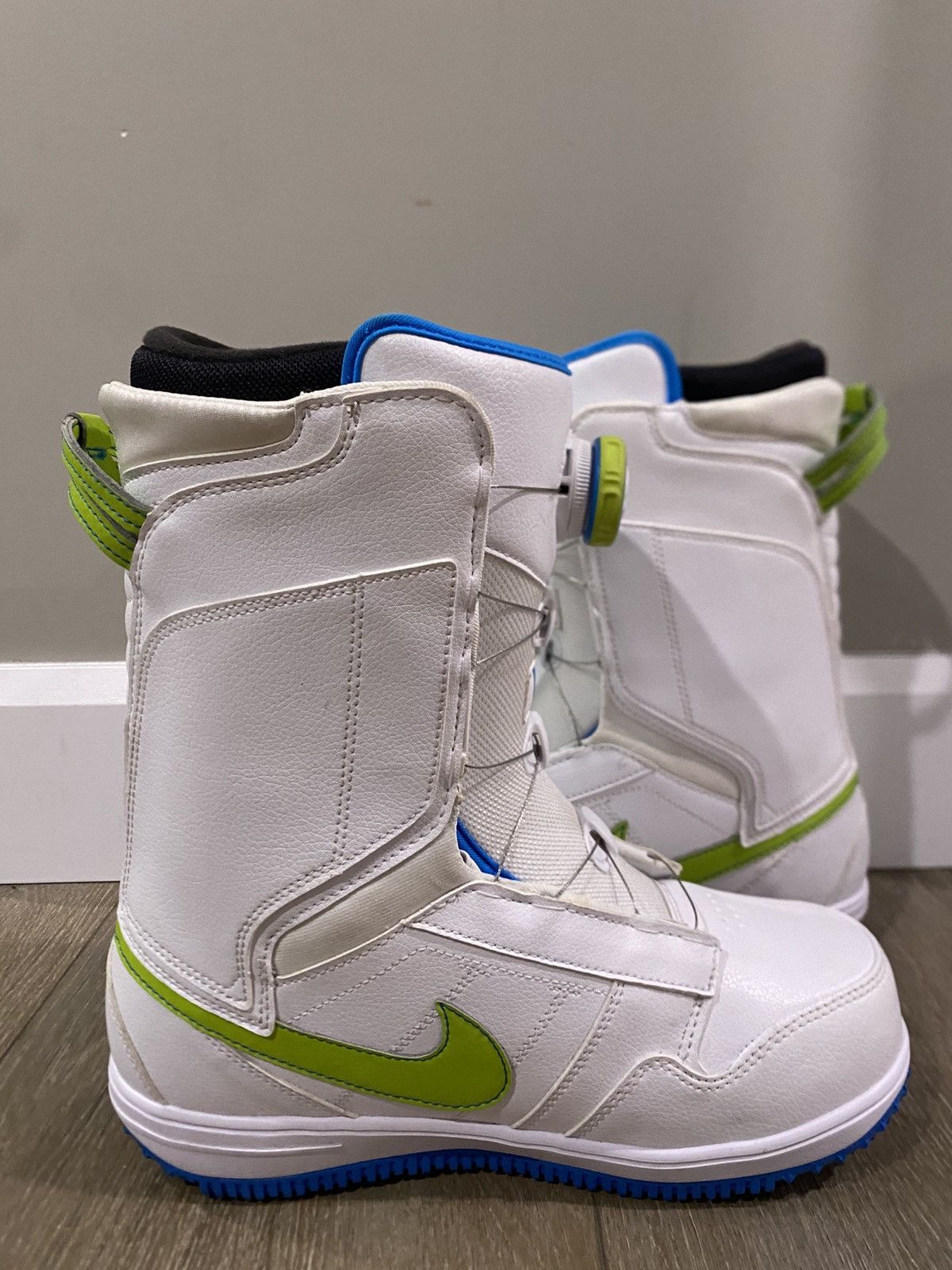 Nike Vapen X BOA Snowboard Boots White / Green / Blue