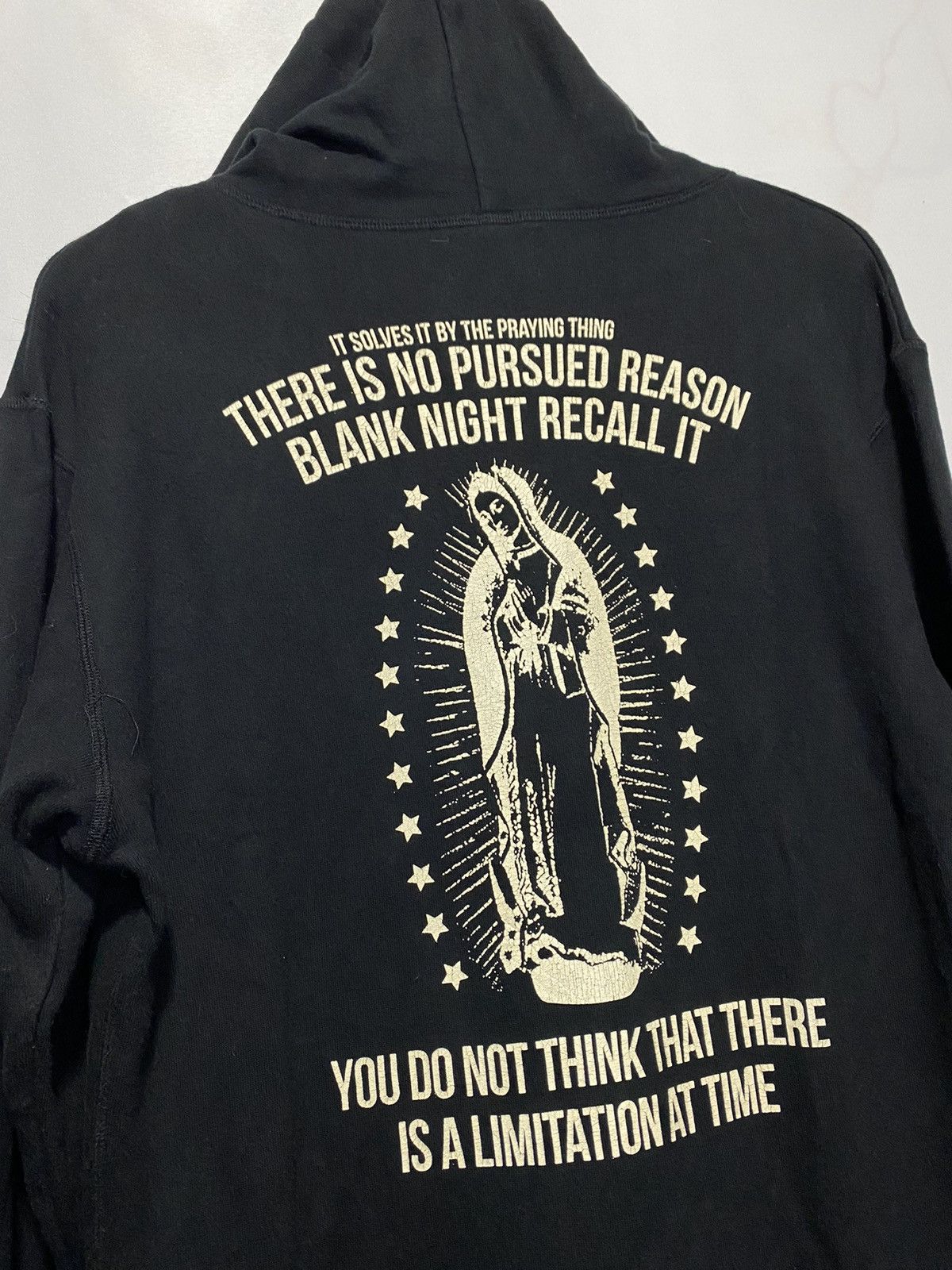 Japanese Brand Stooge & Co virgin mary poem fur hoodie Made In Japan Size US L / EU 52-54 / 3 - 2 Thumbnail