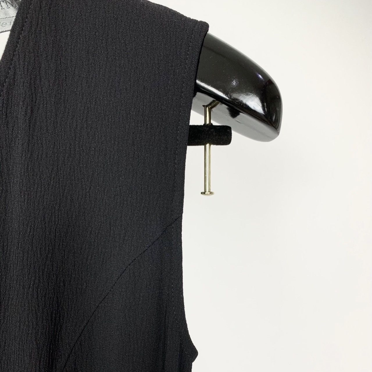 Sportmax Sportmax Black V-neck Sleeveless Dress K26WX Size XS / US 0-2 / IT 36-38 - 3 Thumbnail