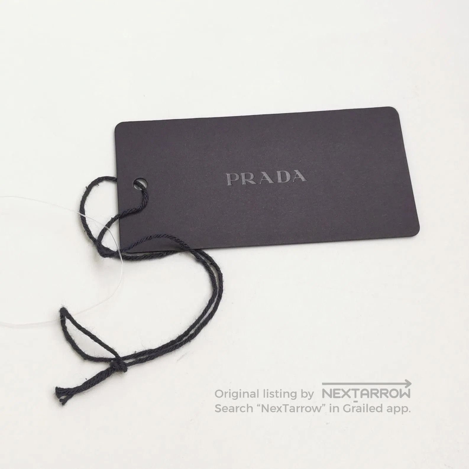 Prada Prada Cotton Triangle Logo Top in White . Size S / US 4 / IT 40 - 3 Thumbnail
