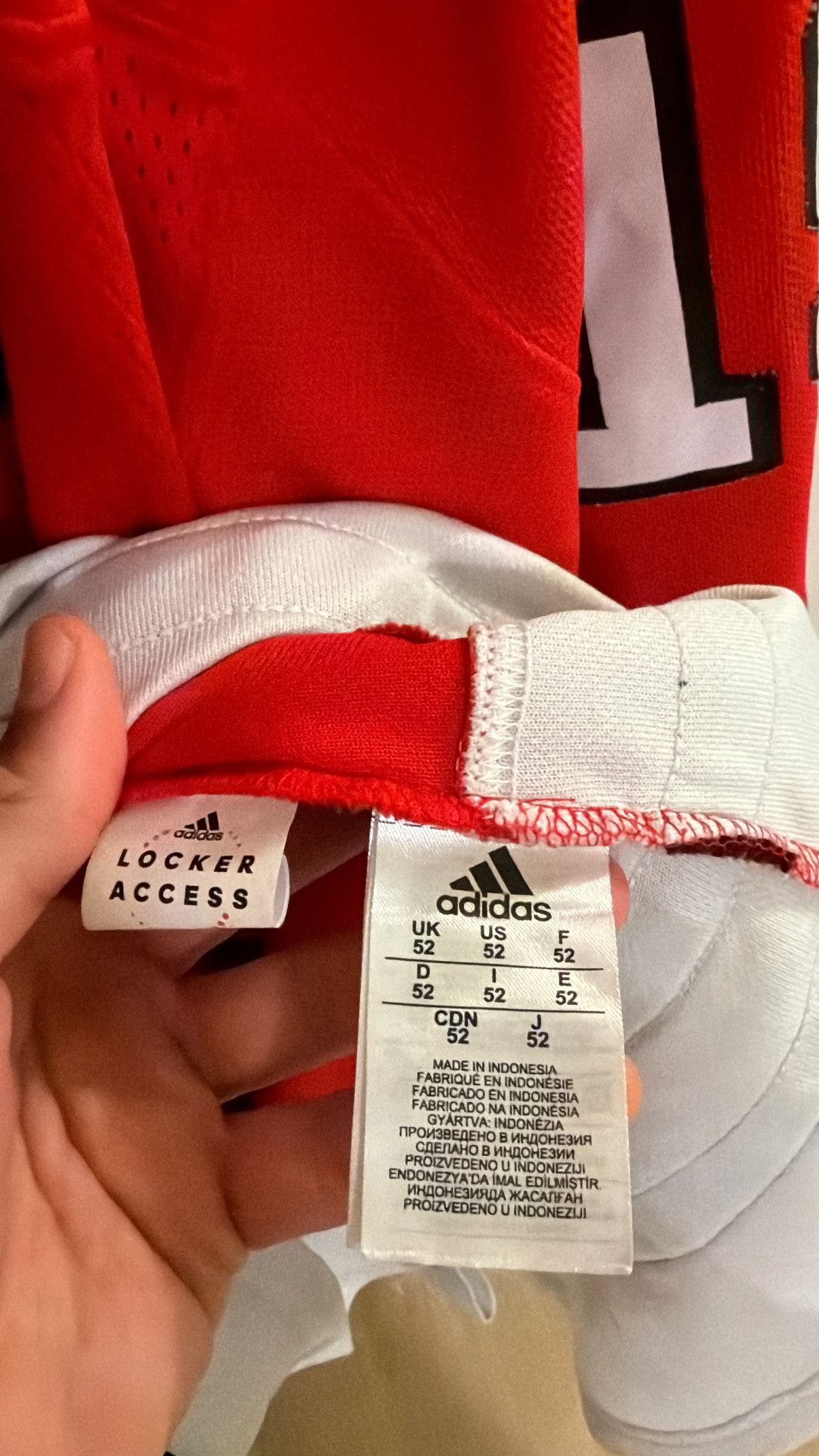 Adidas Jonathan Toews Chicago Blackhawks Jersey Size US L / EU 52-54 / 3 - 5 Thumbnail
