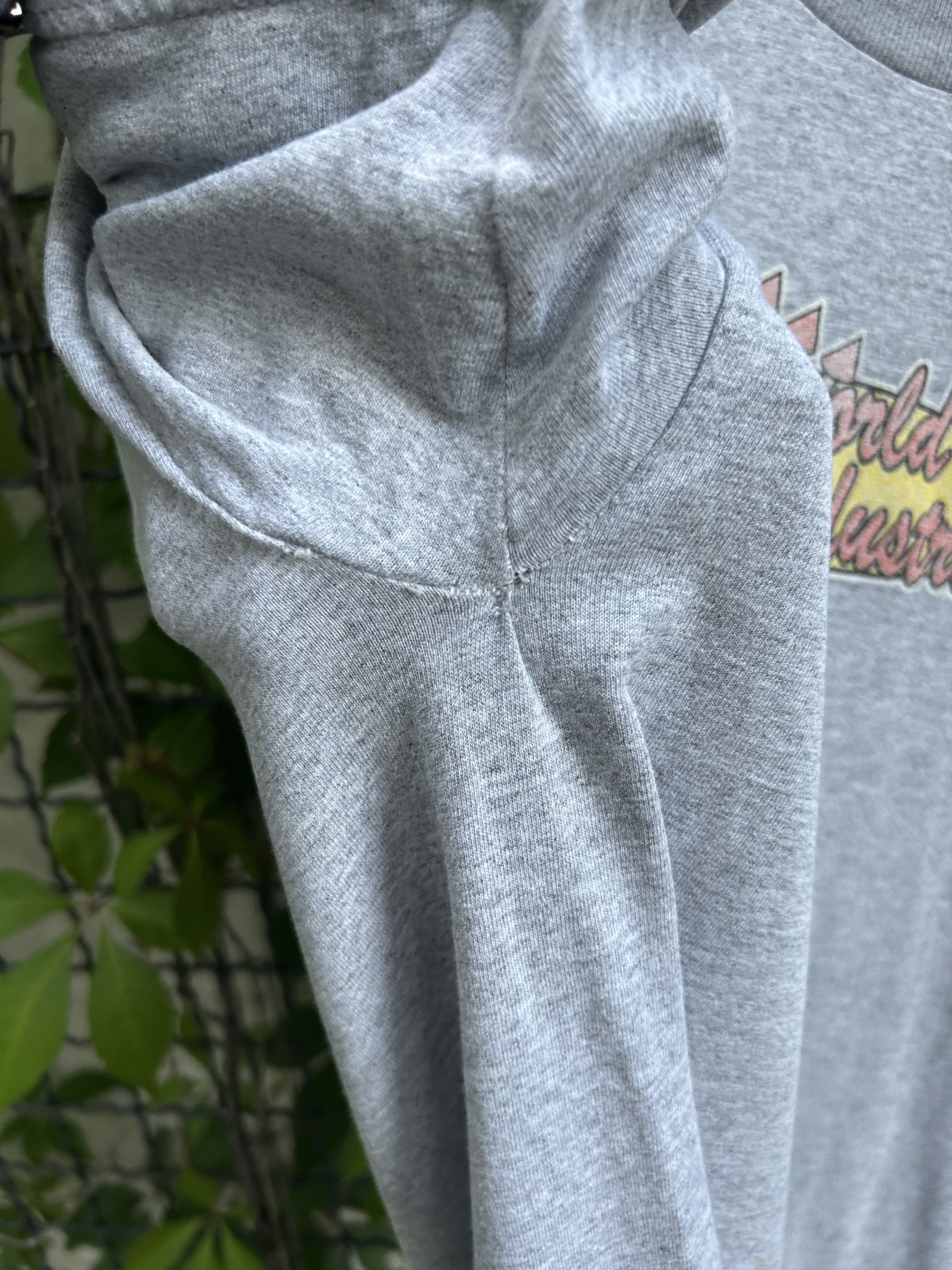 World Industries Vintage 90s World Industries Skateboarding T-shirt Size US L / EU 52-54 / 3 - 8 Thumbnail