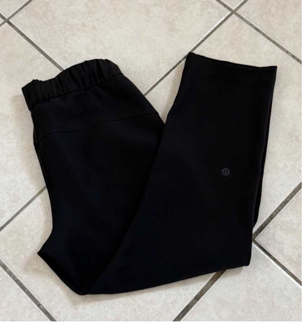 Lululemon LULULEMON ON THE FLY CROPPED PANT 23”BLACK COLOR SIZE 2 Size 26" / US 2 / IT 38 - 9 Thumbnail