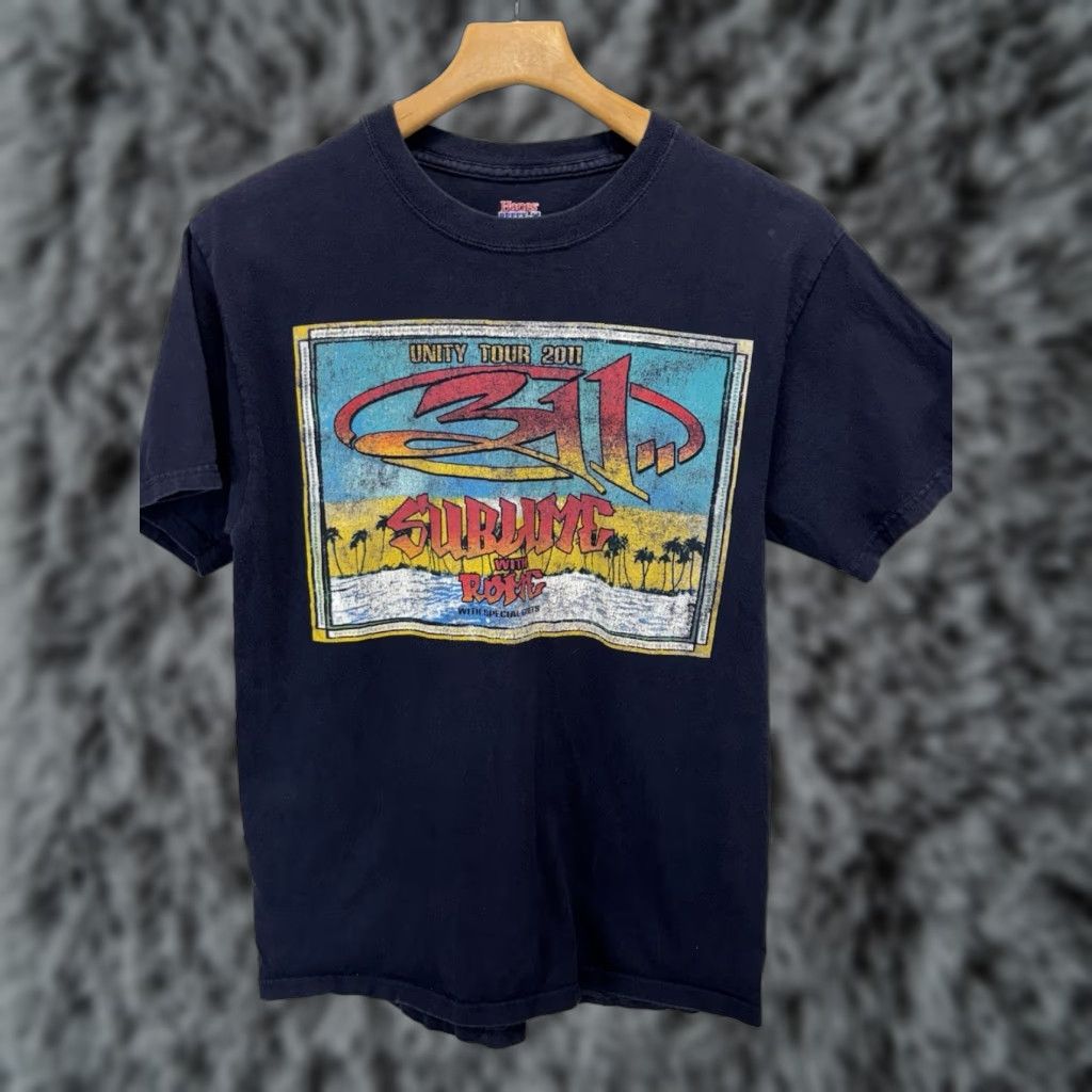Hanes VINTAGE Hanes Sublime With Rome Concert T-Shirt Men’s Medium Blue Band 2011 Crew Neck Graphic Print Size US M / EU 48-50 / 2 - 1 Thumbnail