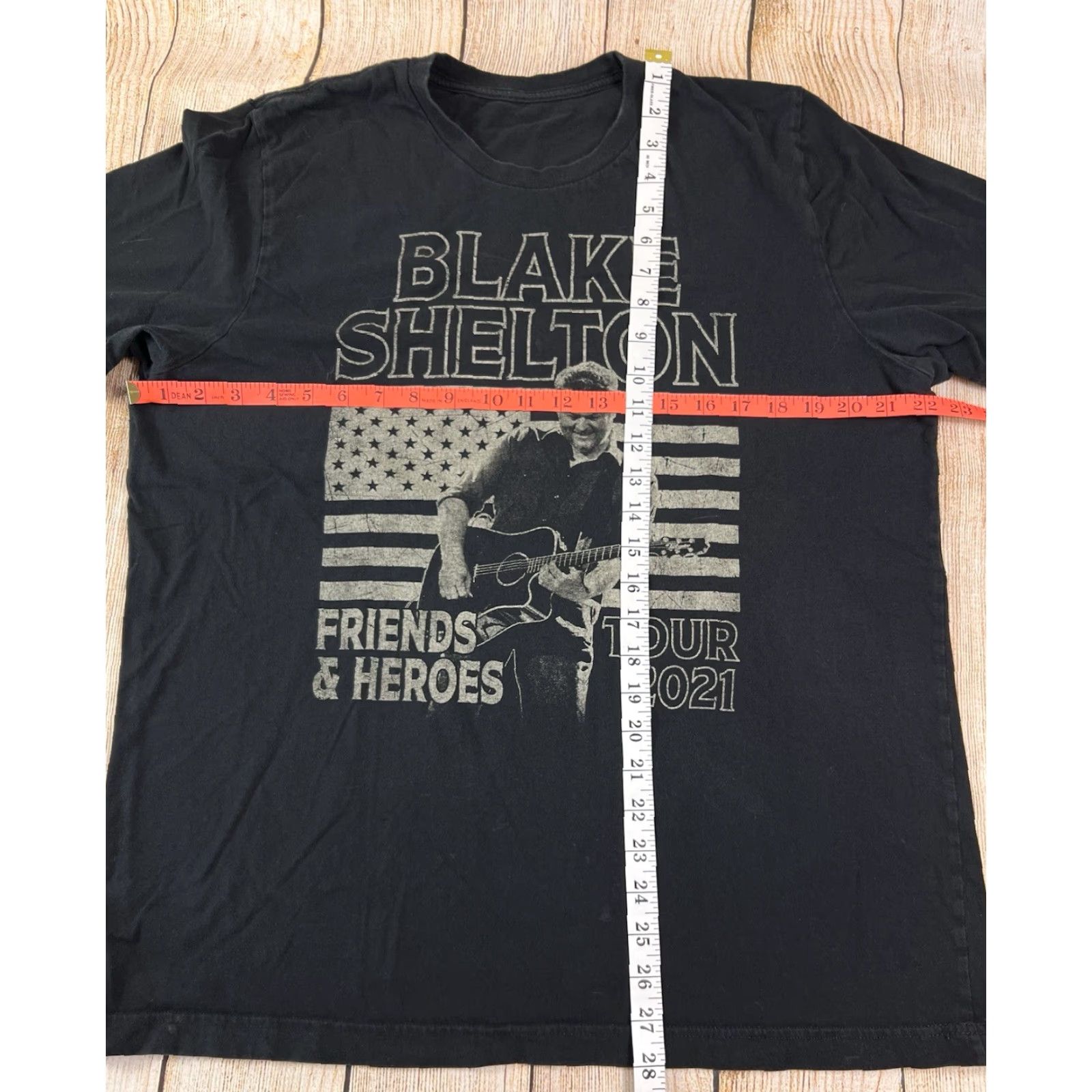 Vintage VINTAGE Blake Shelton Friends & Hero’s Tour 2021 Merch T Shirt Large Men Black Short Sleeve T-Shirt Regular Fit Size US L / EU 52-54 / 3 - 5 Thumbnail
