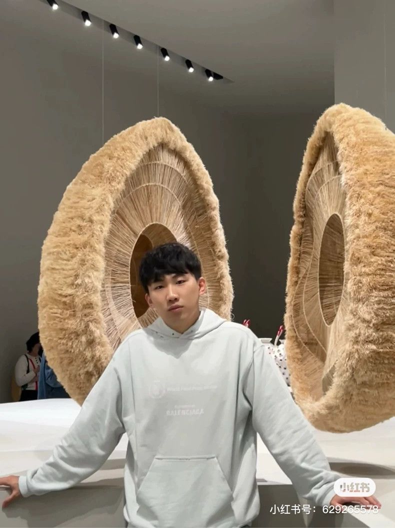 Balenciaga Balenciaga Beige and green grain hoodie sweatshirt Size US M / EU 48-50 / 2 - 5 Thumbnail