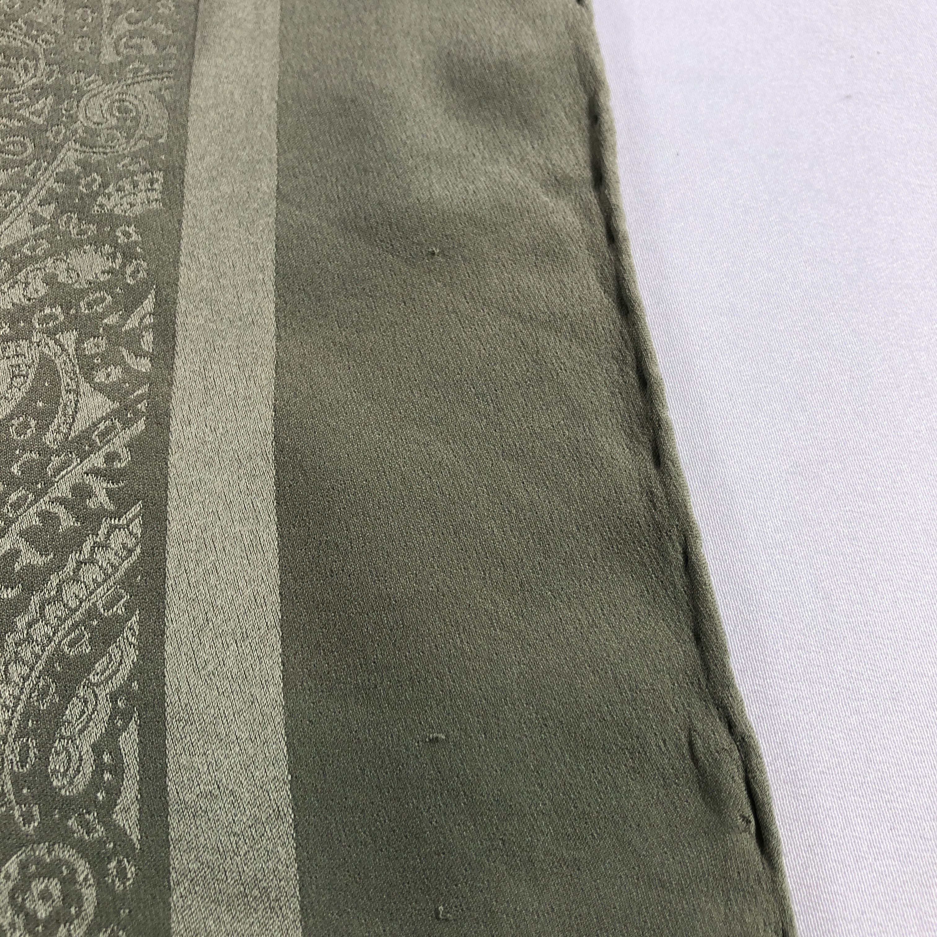 Japanese Brand Vintage Luxury Paisley Silk Scarf M1410 Size ONE SIZE - 6 Thumbnail