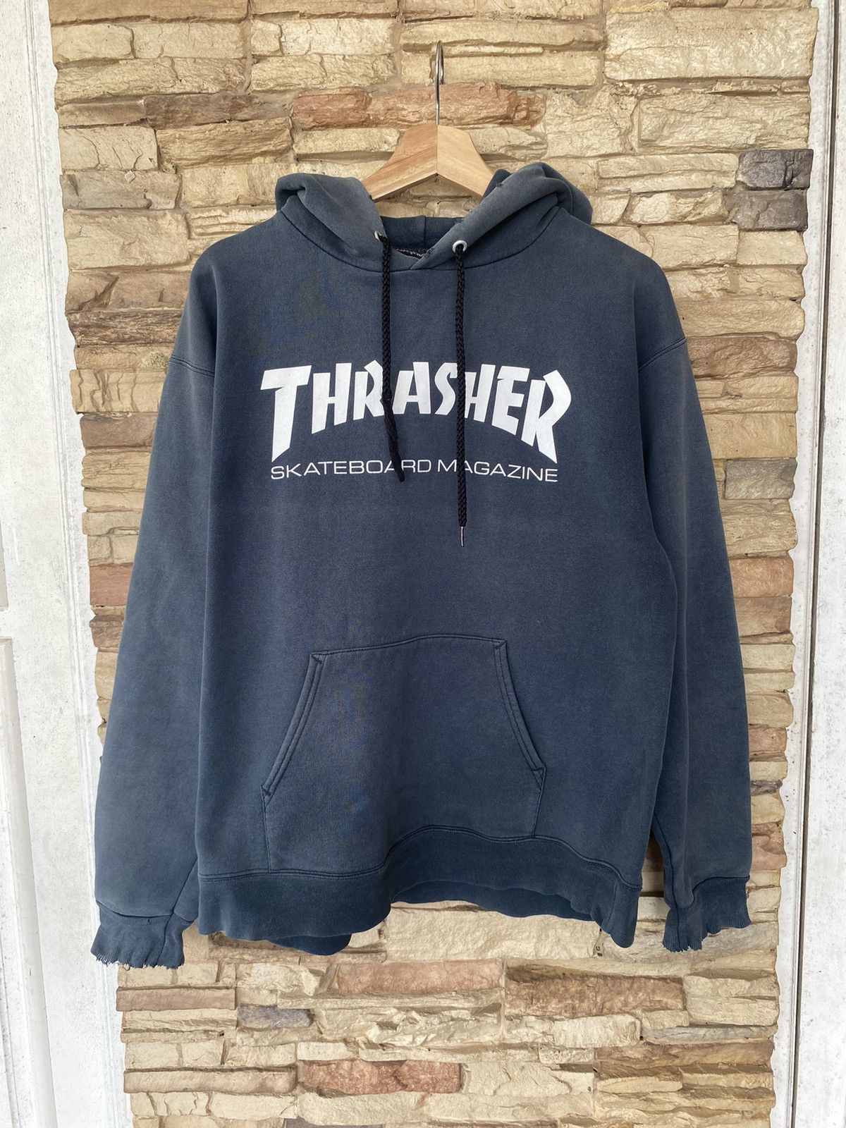 Thrasher × Vintage Vintage Distressed Thrasher Faded Hoodie Thrashed Size US L / EU 52-54 / 3 - 2 Thumbnail