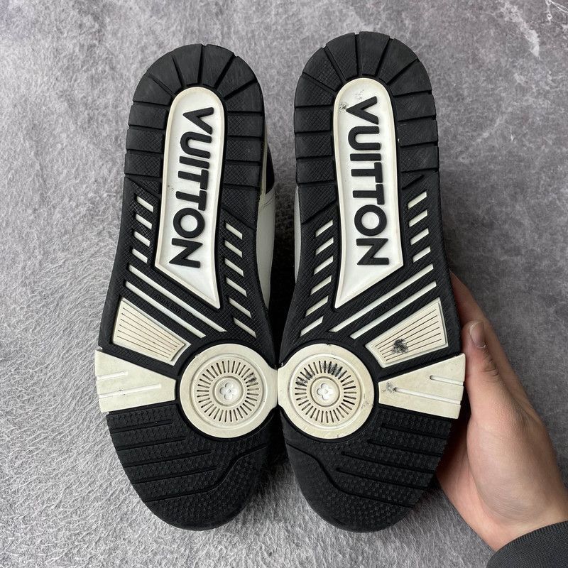 Louis Vuitton Louis Vuitton Trainer Leather Low-Top Sneakers -2508 Size US 11.5 / IT 41.5 - 2 Thumbnail