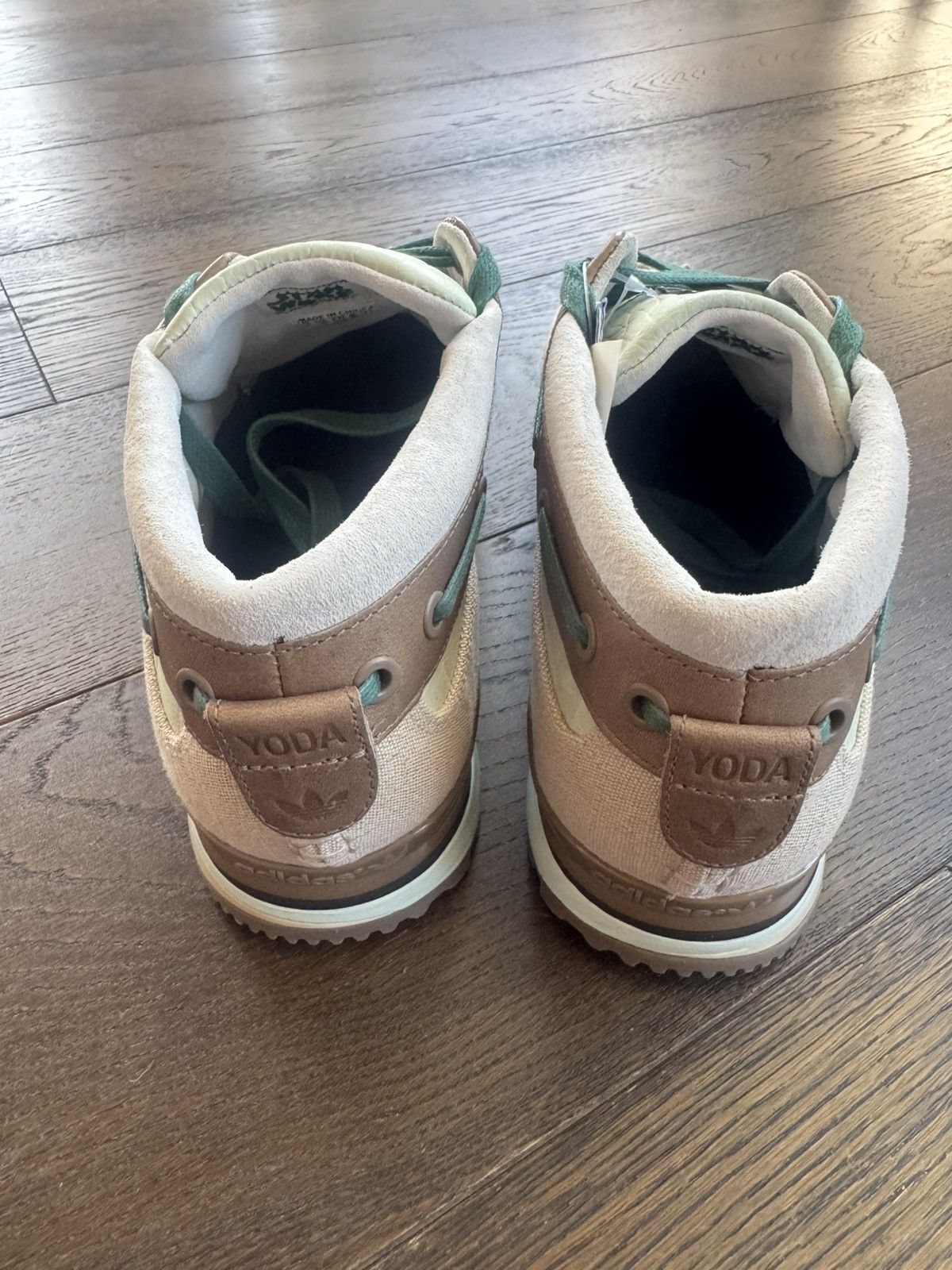 Adidas × Star Wars Adidas x Star Wars ZX 700 Boat “Yoda” New in Box US10.5 Size US 10.5 / EU 43-44 - 4 Thumbnail