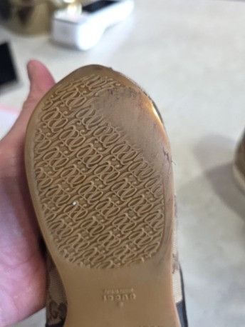 Gucci GUCCI VINTAGE ROYAL SPORT SNEAKERS (AS IS) Size US 7.5 / IT 37.5 - 2 Thumbnail