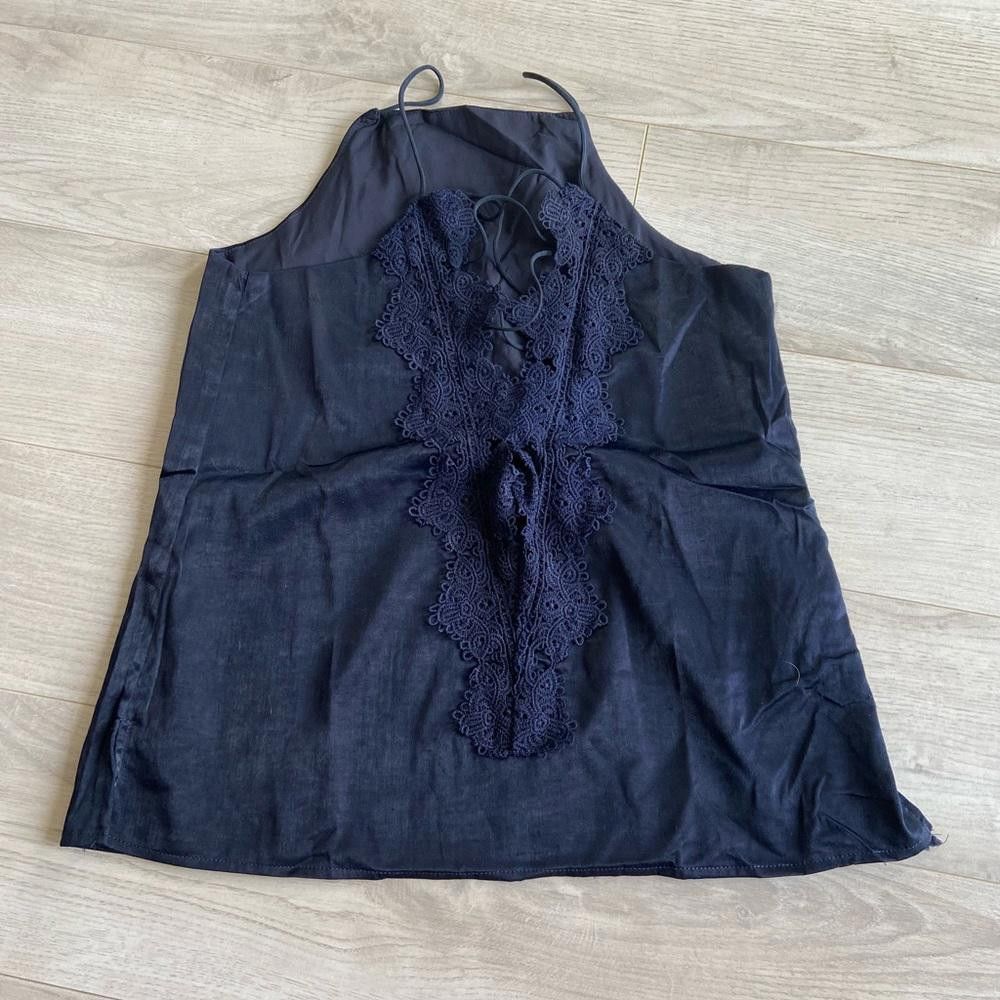 Designer Elegant Navy Blue Lace Detail Cami Top Size S / US 4 / IT 40 - 1 Thumbnail