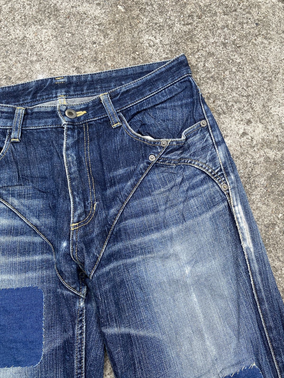 Issey Miyake × Japanese Brand Issey Miyake Blue Faded Patchwork Distressed Denim Size US 30 / EU 46 - 9 Thumbnail