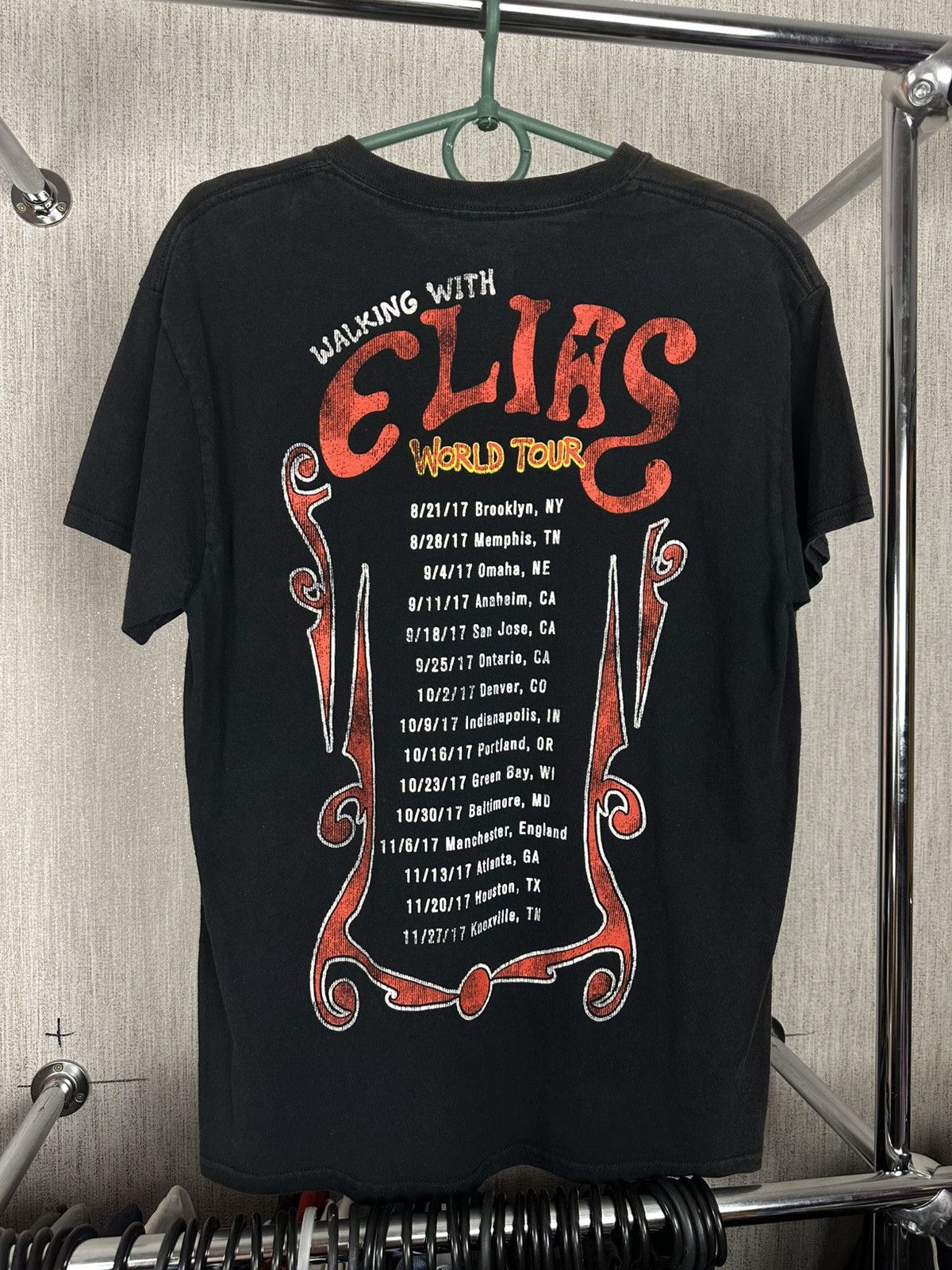 Band Tees × WWE WWE Walking with Elias World Tour 2017 t shirt tee Size US M / EU 48-50 / 2 - 4 Thumbnail