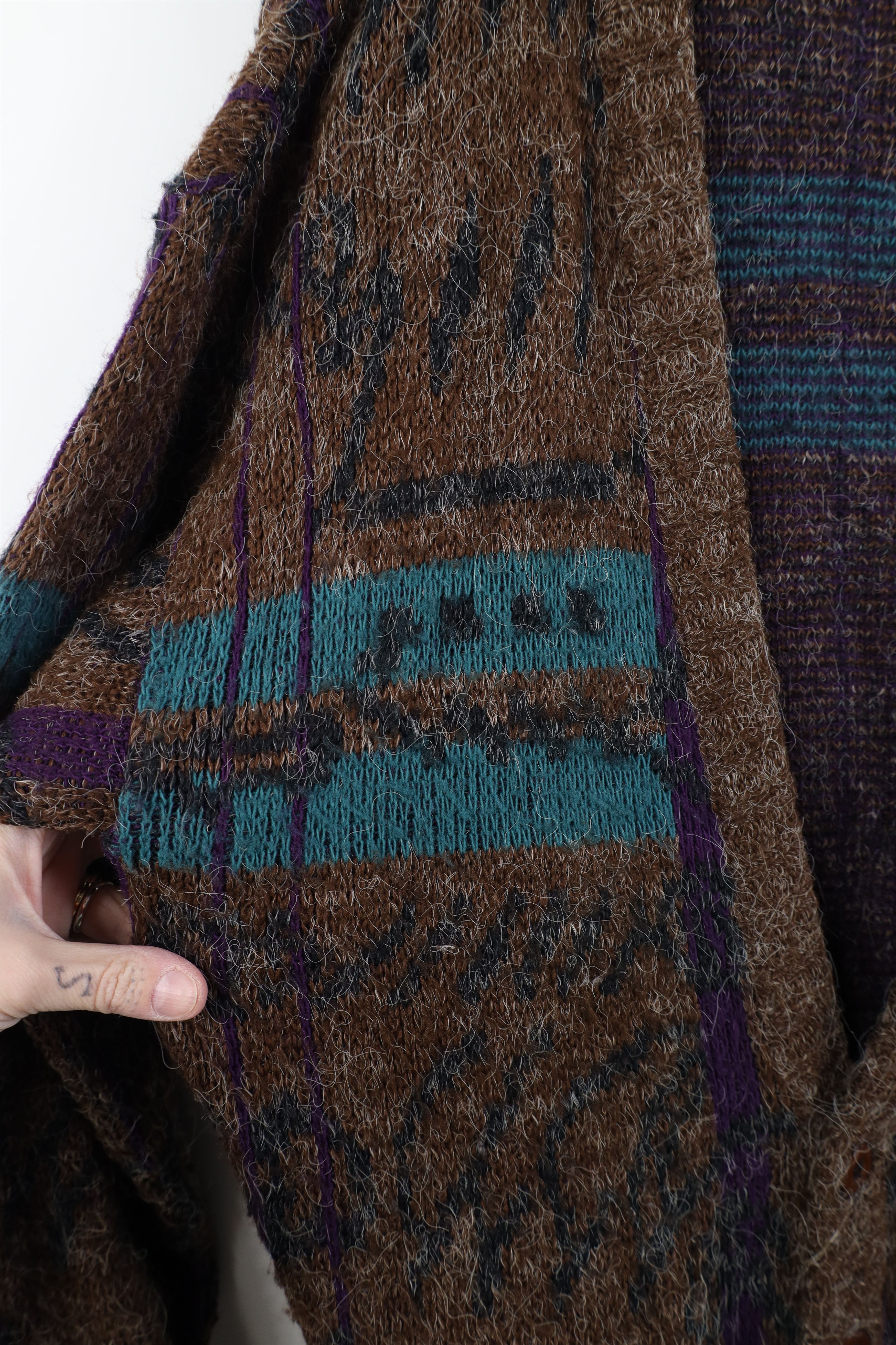 Vintage Vintage 90s Streetwear Geometric Knit Cardigan Sweater USA Size US L / EU 52-54 / 3 - 5 Thumbnail
