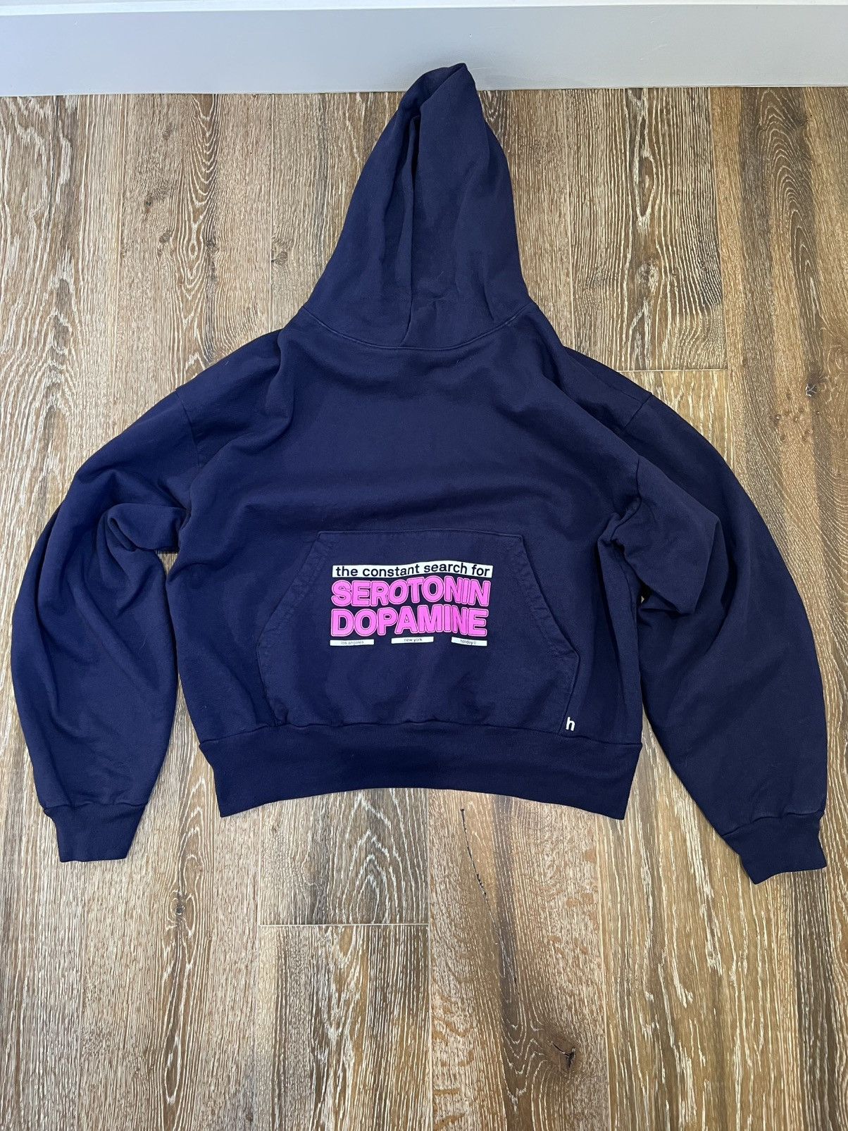 Holiday Brand Holiday brand serotonin dopamine hoodie Size US L / EU 52-54 / 3 - 1 Thumbnail