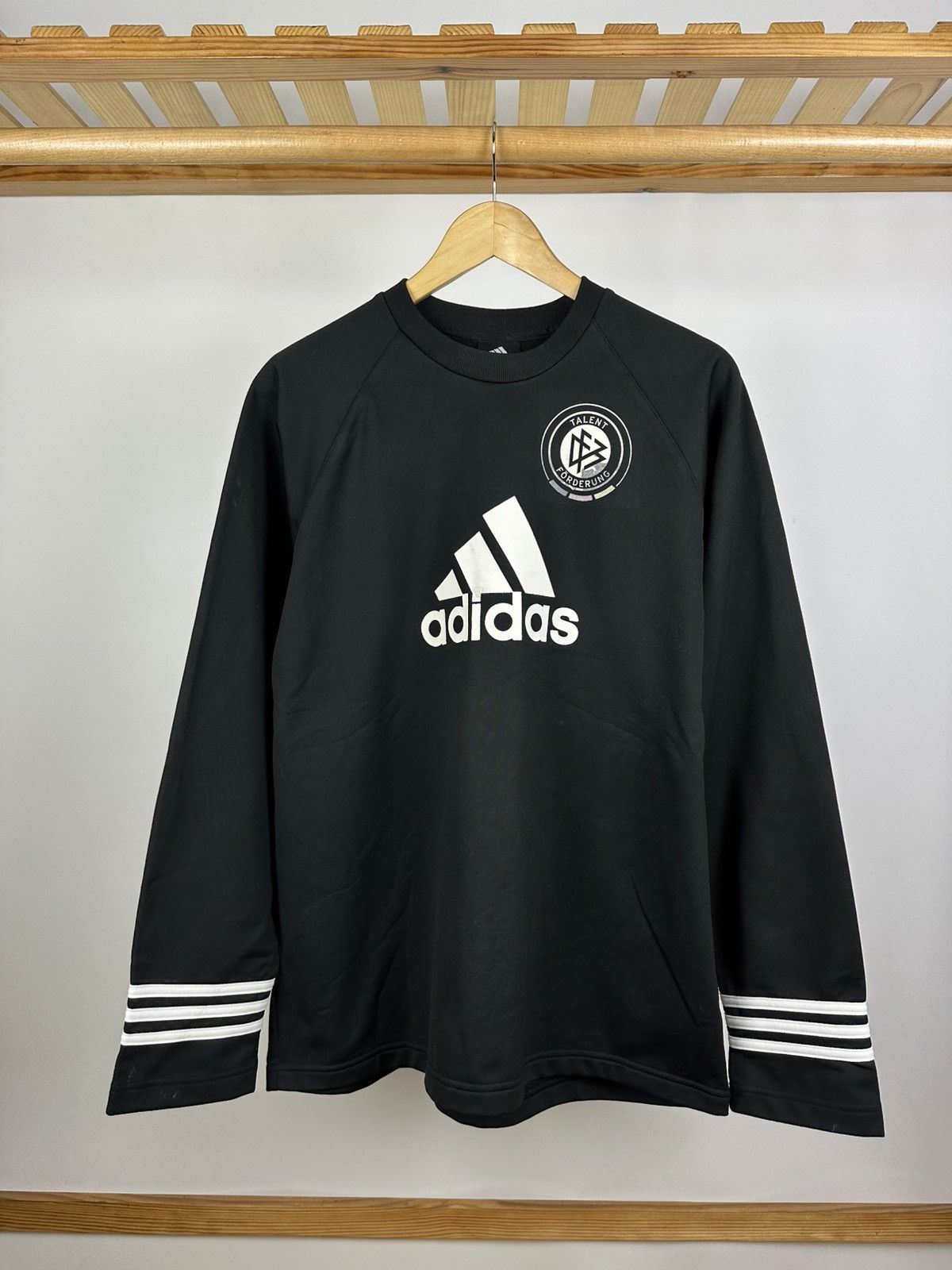 Adidas × Vintage Adidas Mercedes Sweatshirt Jerseys Talent Bochum Enbw Size M Size US M / EU 48-50 / 2 - 1 Thumbnail