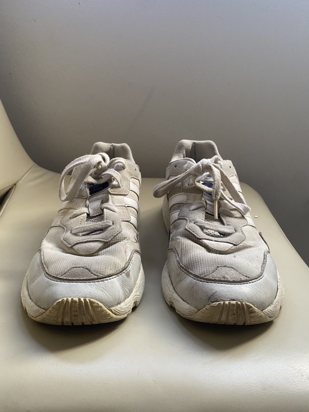 Adidas White Adidas Sneakers Size US 9.5 / EU 42-43 - 4 Thumbnail