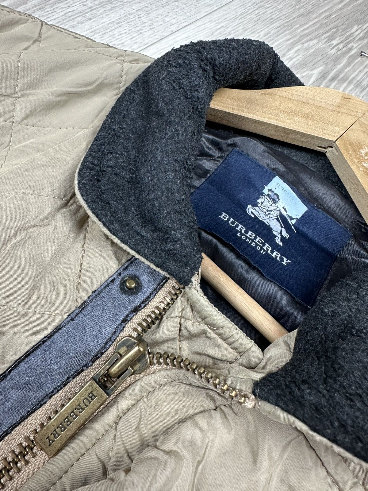 Burberry Vintage Burberry London Quilted Jacket Size US M / EU 48-50 / 2 - 5 Thumbnail