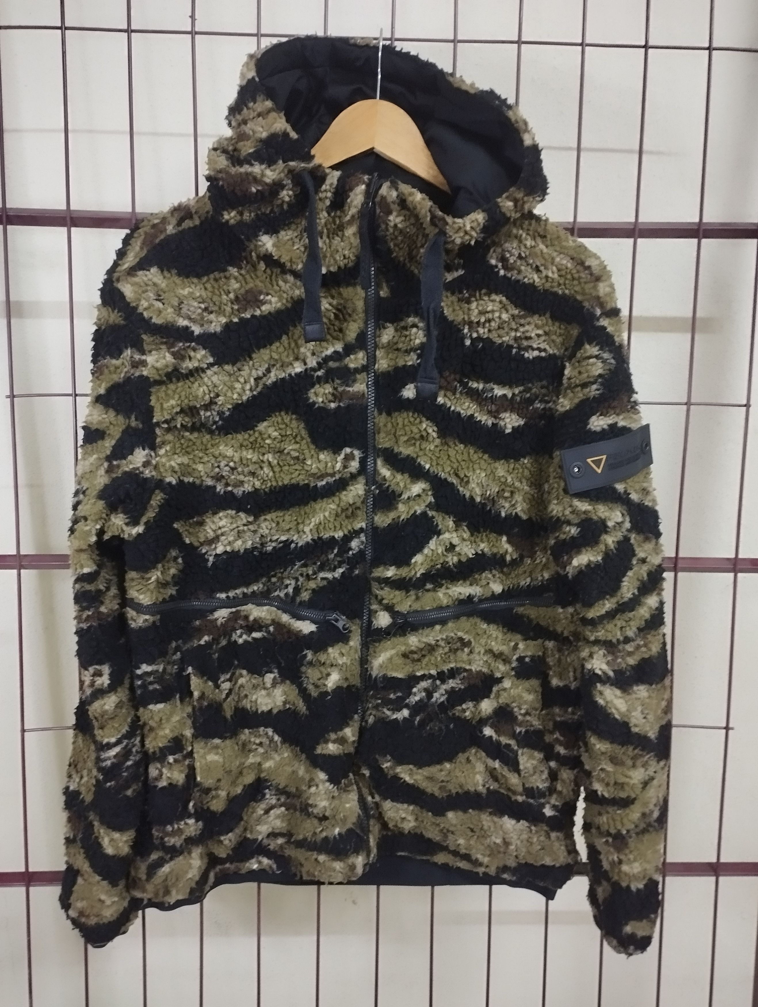 Other Field Core Fleece Army Stripe Reversible Rare pattern Size US L / EU 52-54 / 3 - 1 Thumbnail