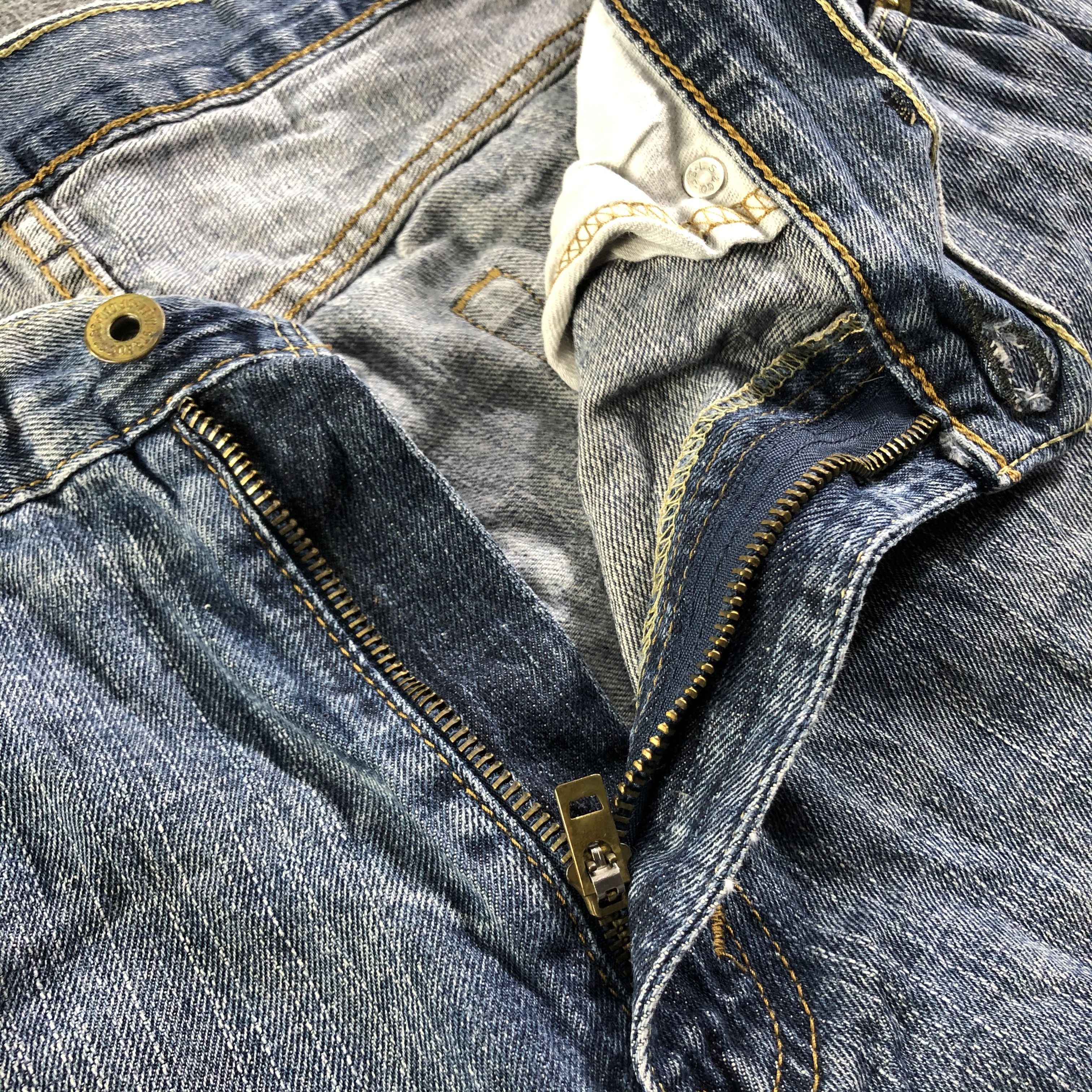Levi's Vintage Levis 559 Jeans-J3255 Size US 37 - 9 Thumbnail