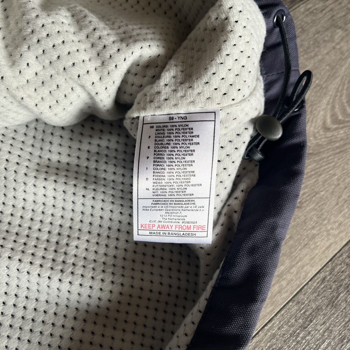 Nike Vintage Y2K Nike Basic Swoosh Logo Hooded Windbreaker Jacket Size US S / EU 44-46 / 1 - 9 Thumbnail