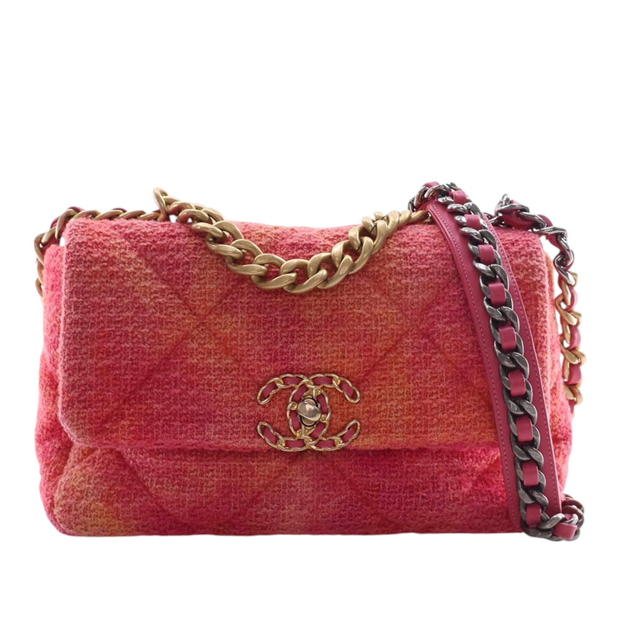 Chanel Medium Tweed Ombre 19 Flap Size ONE SIZE - 1 Thumbnail