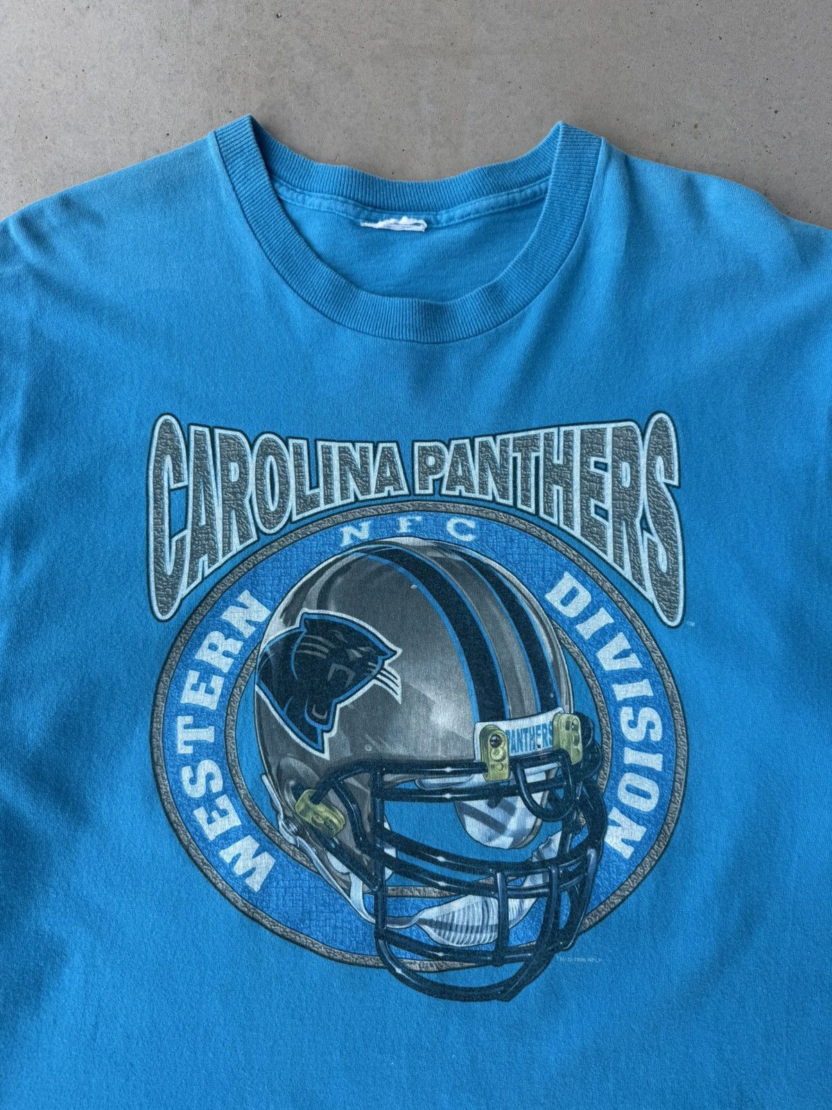 Vintage Vintage 90s Carolina Panthers Salem Sportswear Helmet Tee Size US XL / EU 56 / 4 - 3 Thumbnail