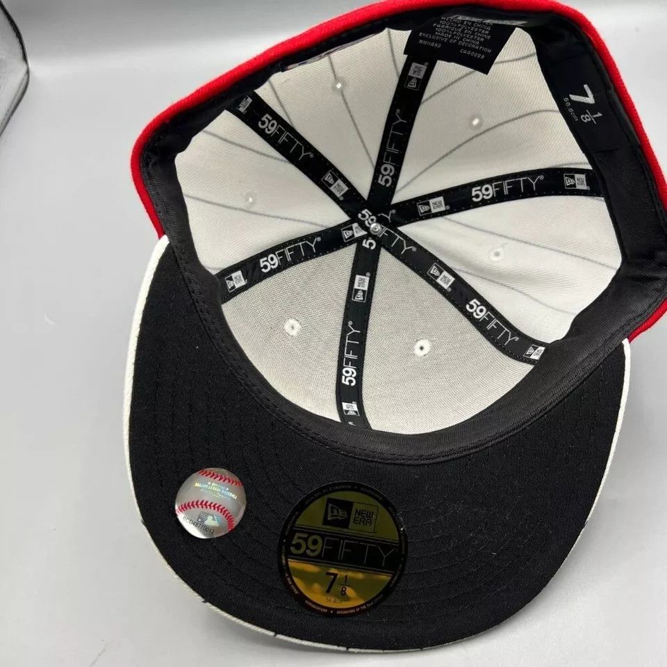 New Era Cincinnati Reds Hat Men 7 1/8 White Pinstripes Fitted Cap Size ONE SIZE - 6 Thumbnail