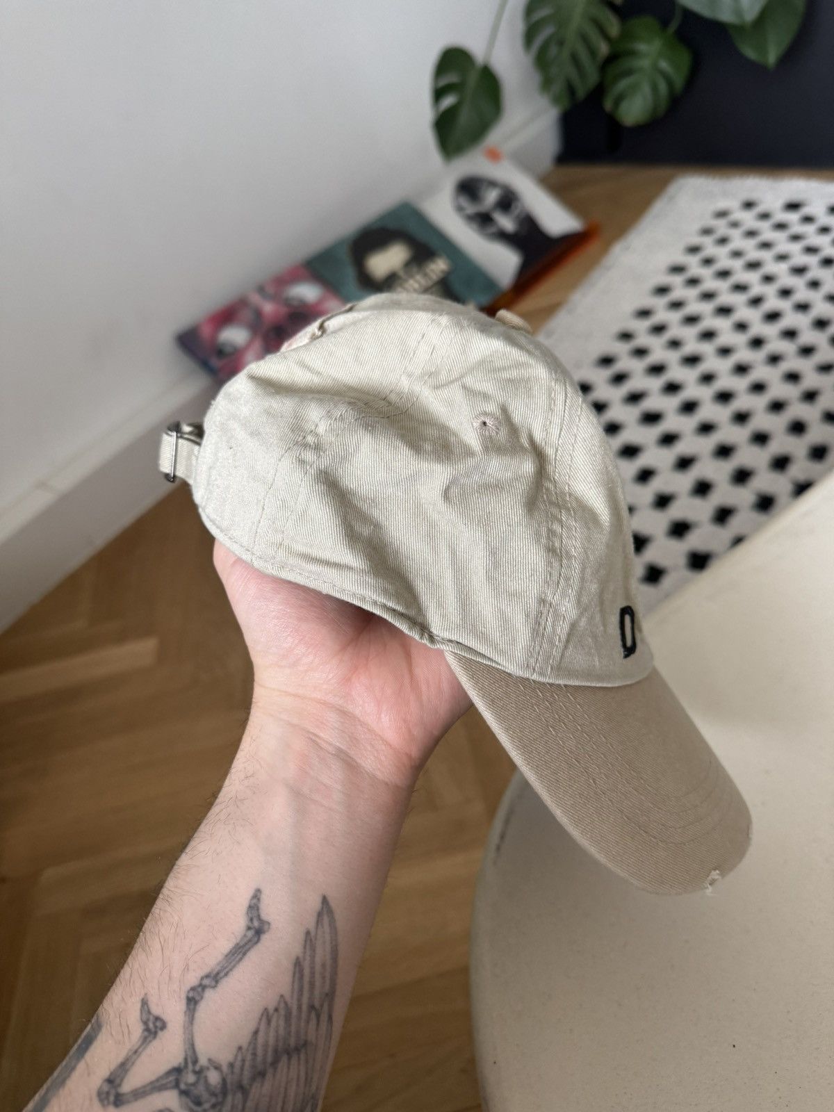 Dolce & Gabbana Dolce & Gabbana D&G 90s Logo Distressed Hat Cap Beige Y2k Size ONE SIZE - 3 Thumbnail