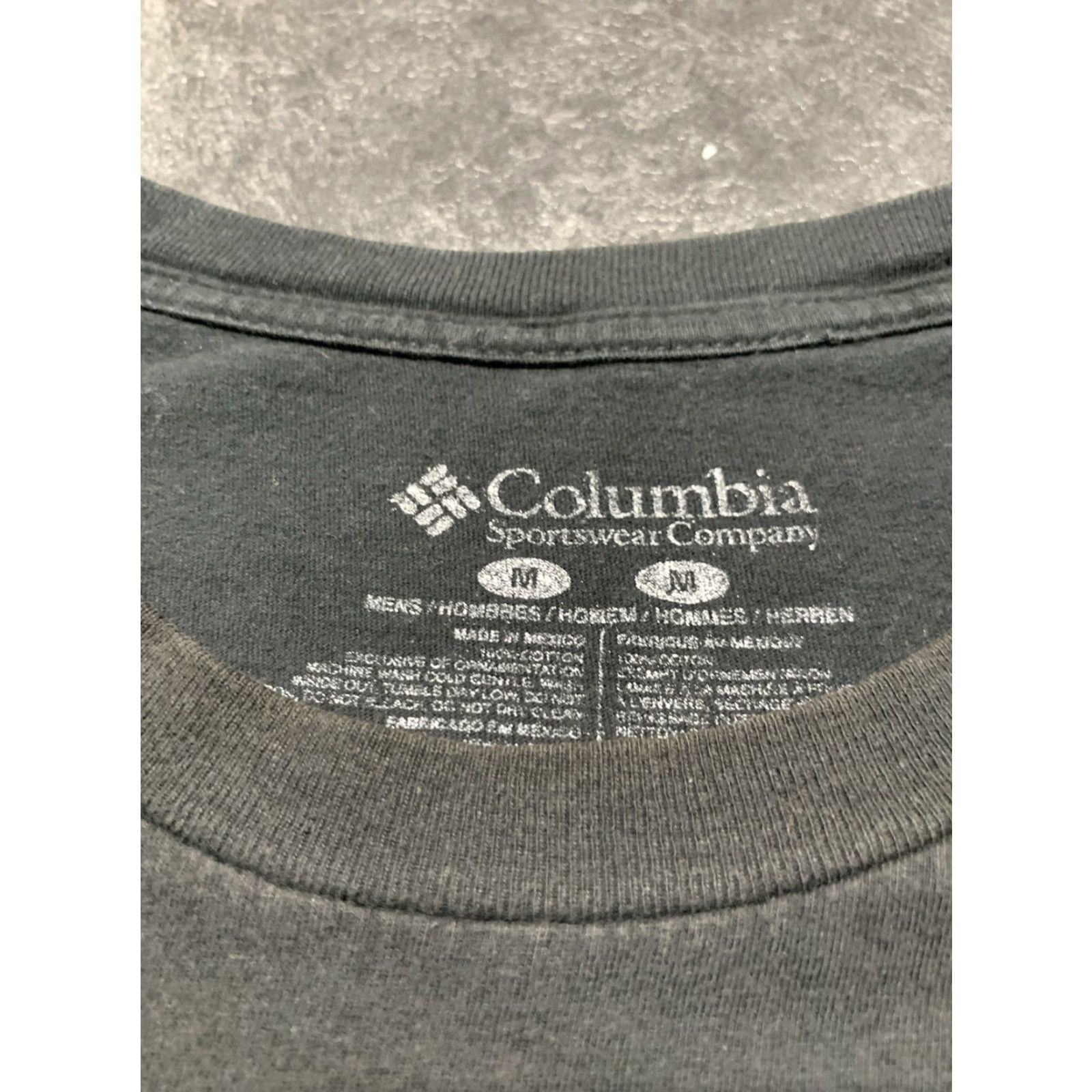 Vintage Columbia Men's T-Shirt Black Short Sleeve Mountain Mt Hood Logo Logo Graphic 90s Outdoor Sports Size US M / EU 48-50 / 2 - 4 Thumbnail