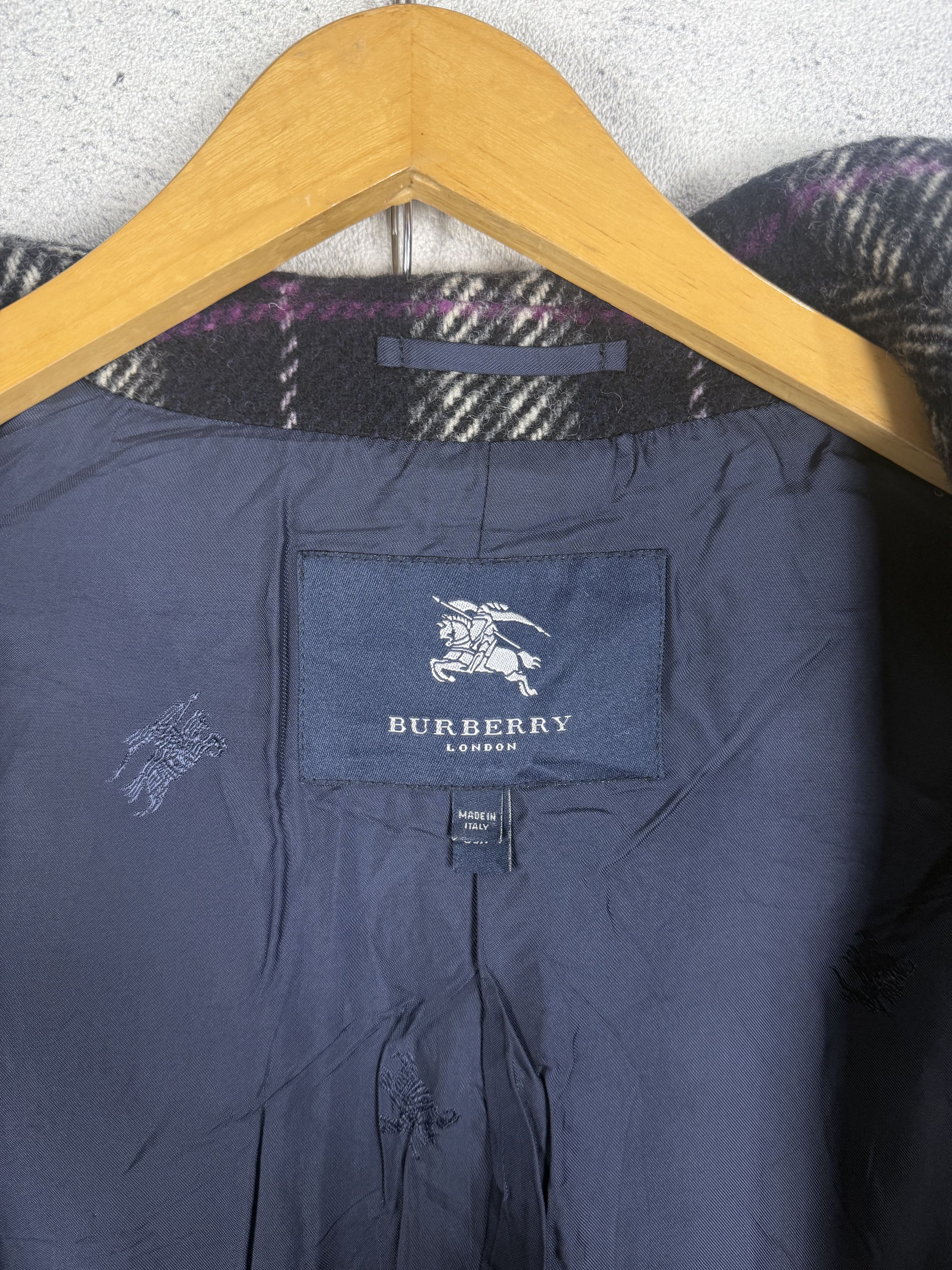 Burberry Vintage Burberry Wool Coat Size M / US 6-8 / IT 42-44 - 5 Thumbnail