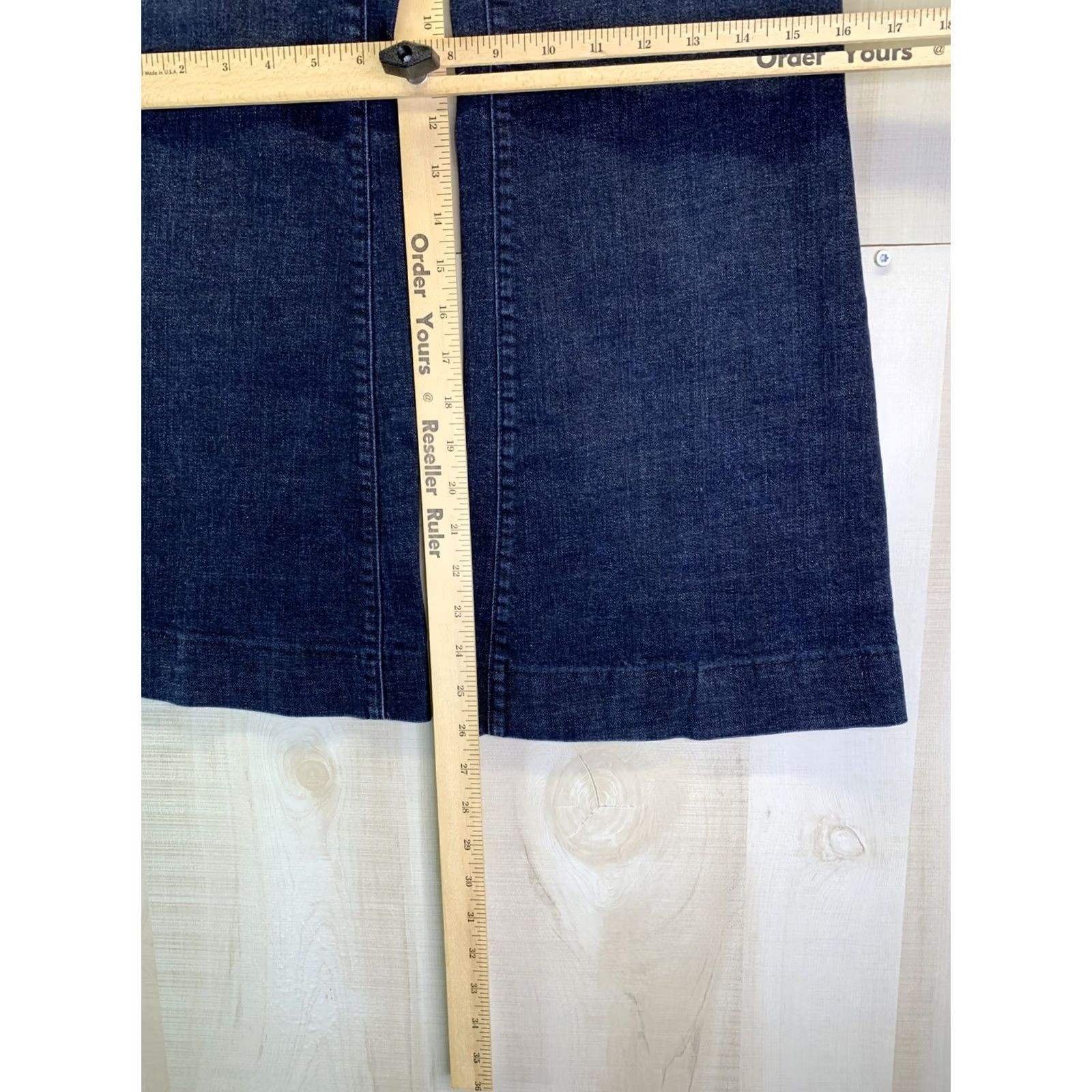 Banana Republic Banana Republic Women’s Jeans Wide-Leg SZ 8 Dark Wash Velvet Trim-Blue Regular Size 30" / US 8 / IT 44 - 4 Thumbnail