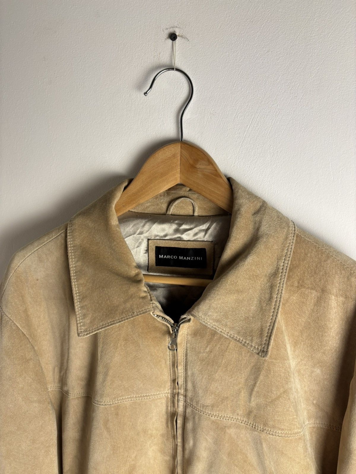 Vintage Vintage Suede Marco Manzini Beigee Zip Jacket Size US L / EU 52-54 / 3 - 4 Thumbnail
