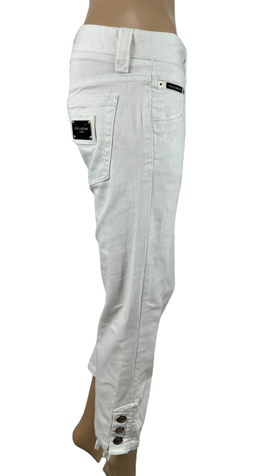 Dolce & Gabbana Dolce & Gabbana Jeans Crop Metal Logo Button Accent size 40 Size 27" / US 4 / IT 40 - 4 Thumbnail