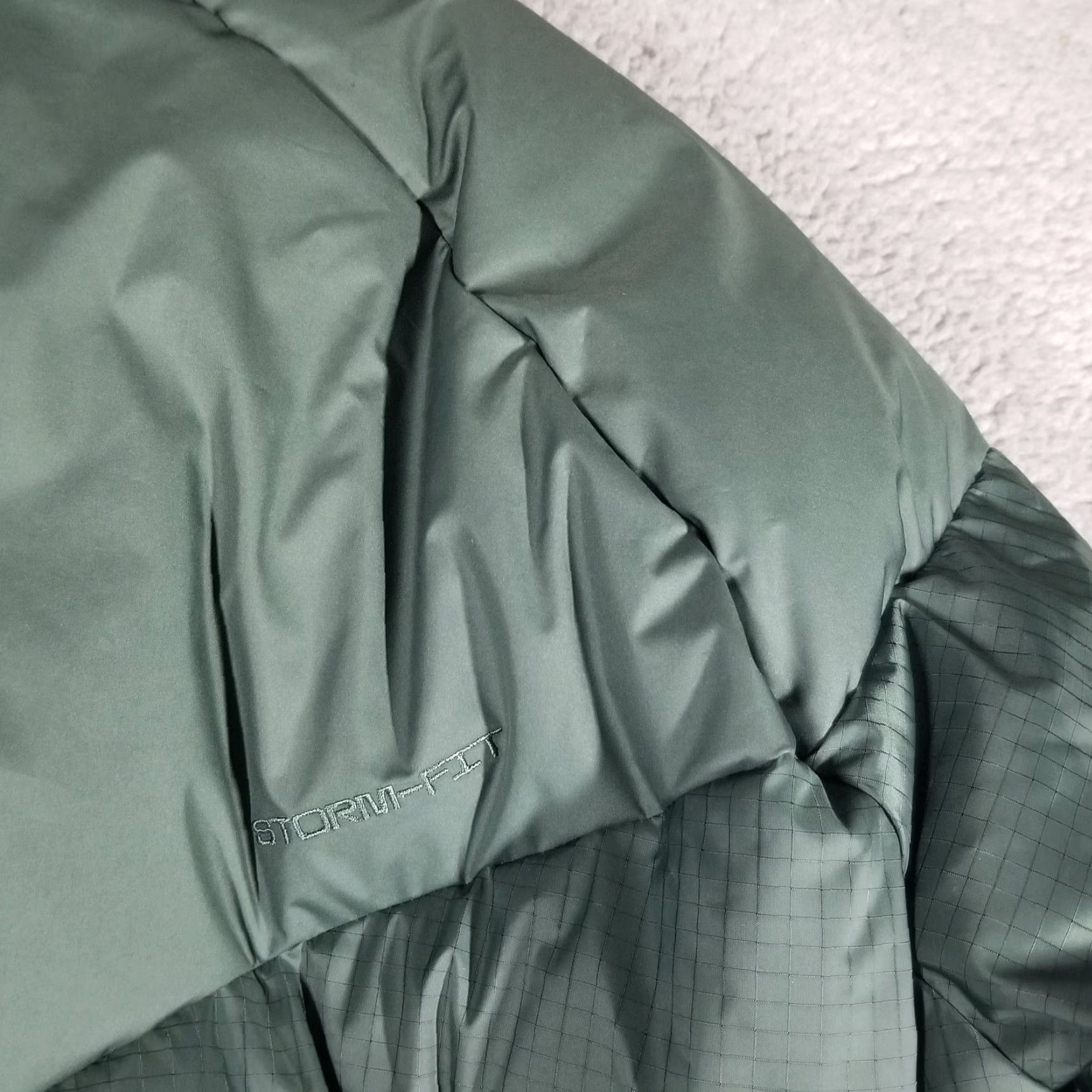 Nike Nike Windpuffer Women M Storm-FIT Loose Jacket Bicoastal Green Color SAMPLE RARE Size M / US 6-8 / IT 42-44 - 3 Thumbnail